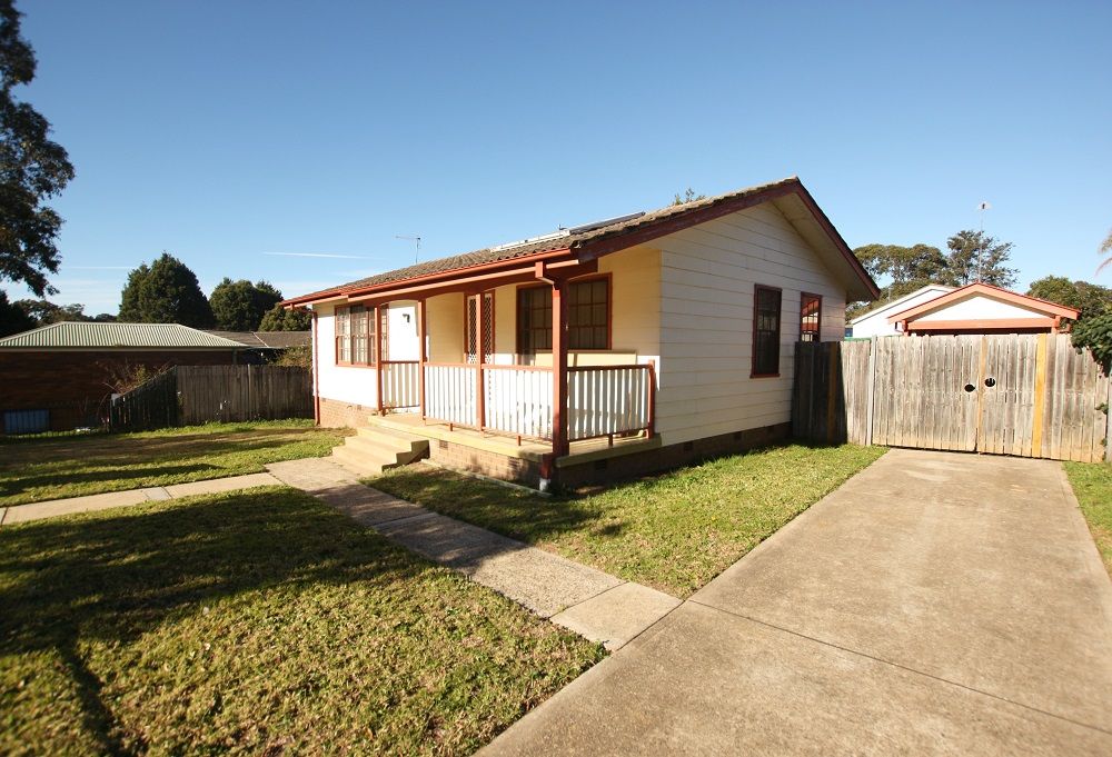40 Merino Crescent, Airds, NSW 2560