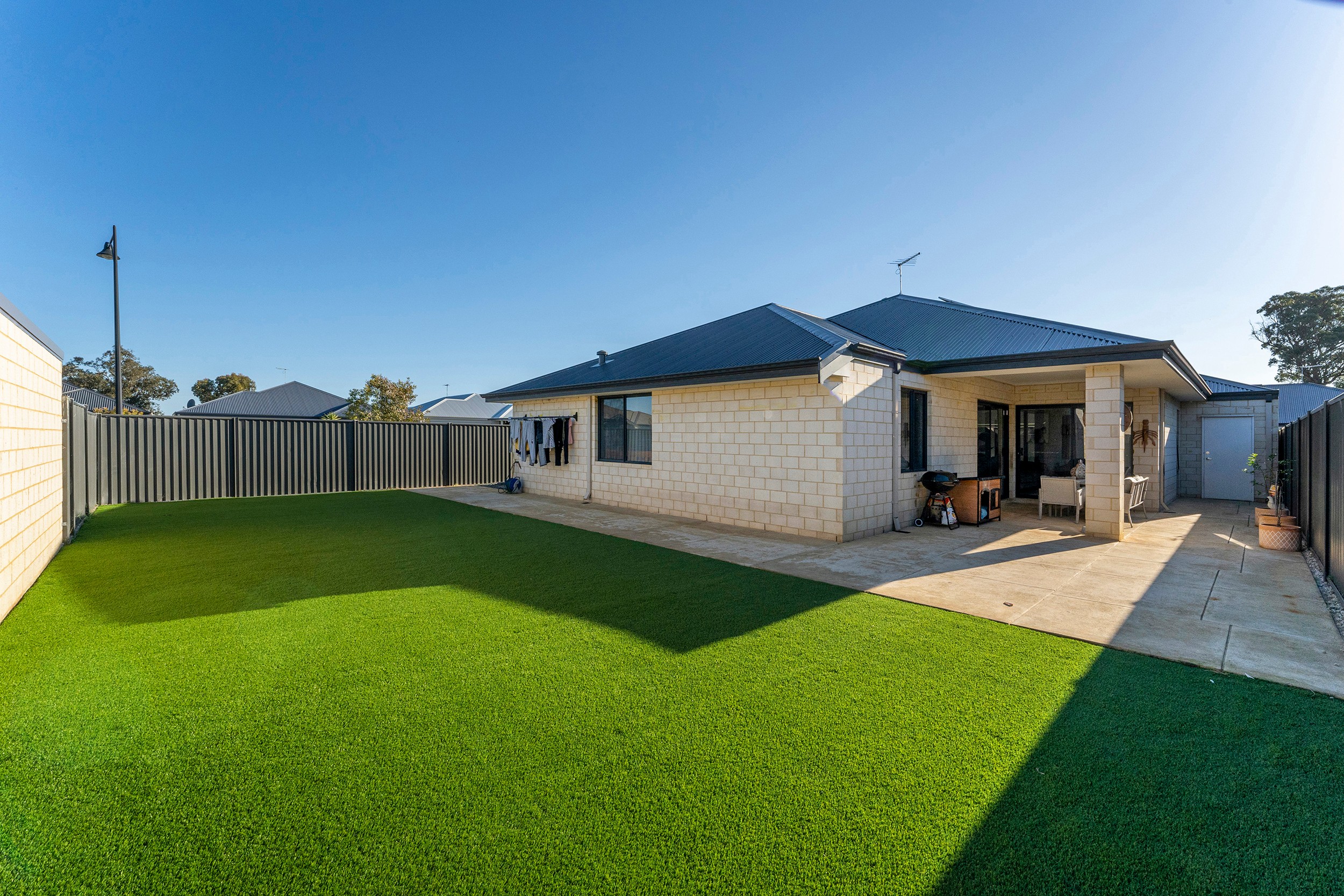2 Timbarra Street, Baldivis, WA 6171