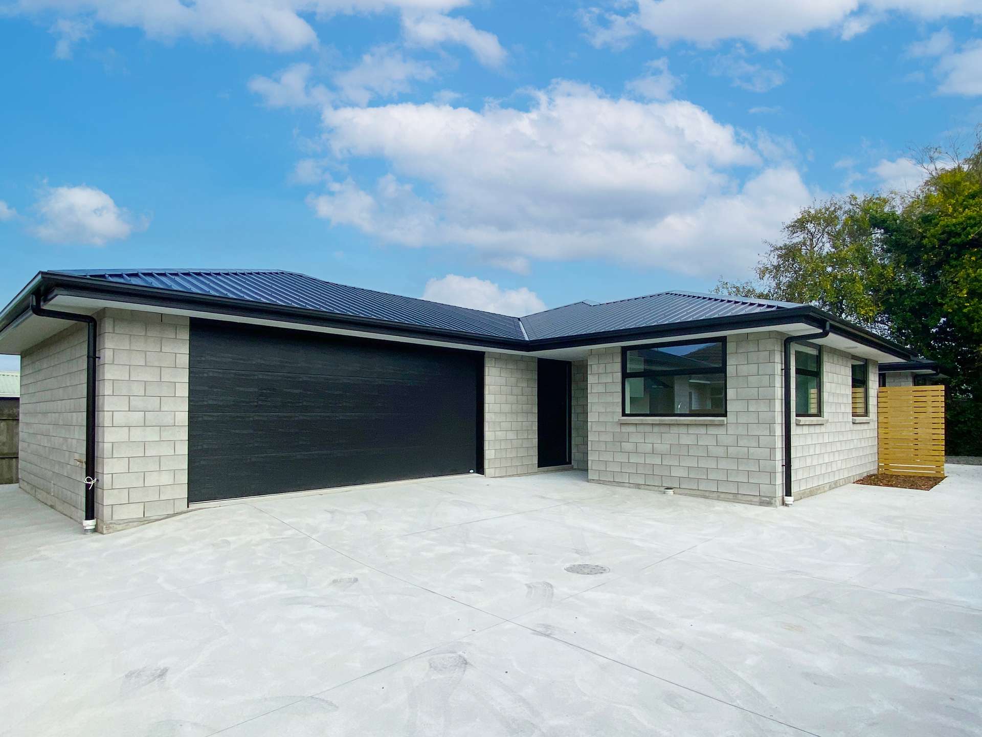 125a Harewood Road photo 0