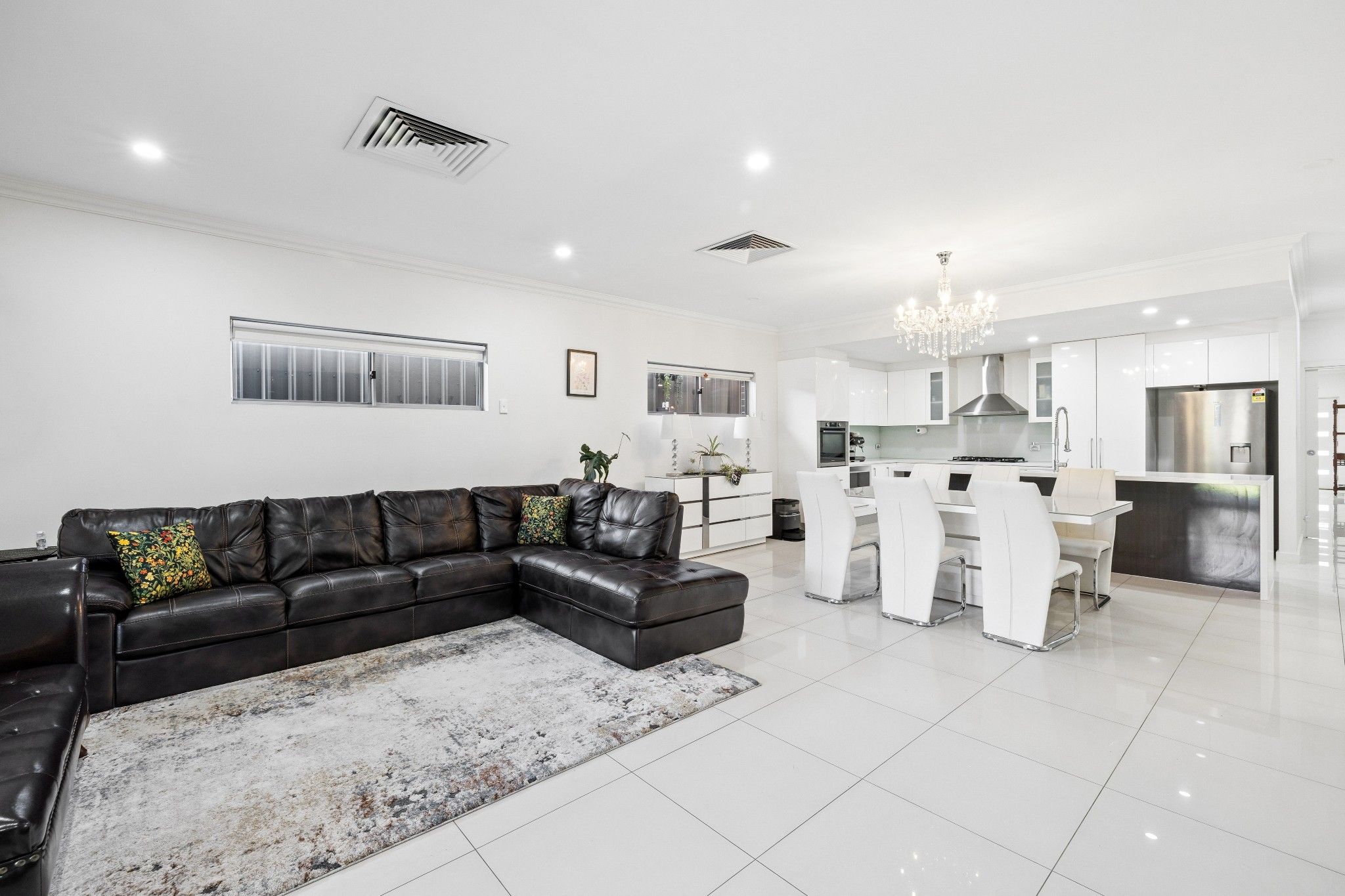 1C Baker Street — photo 12 of 18