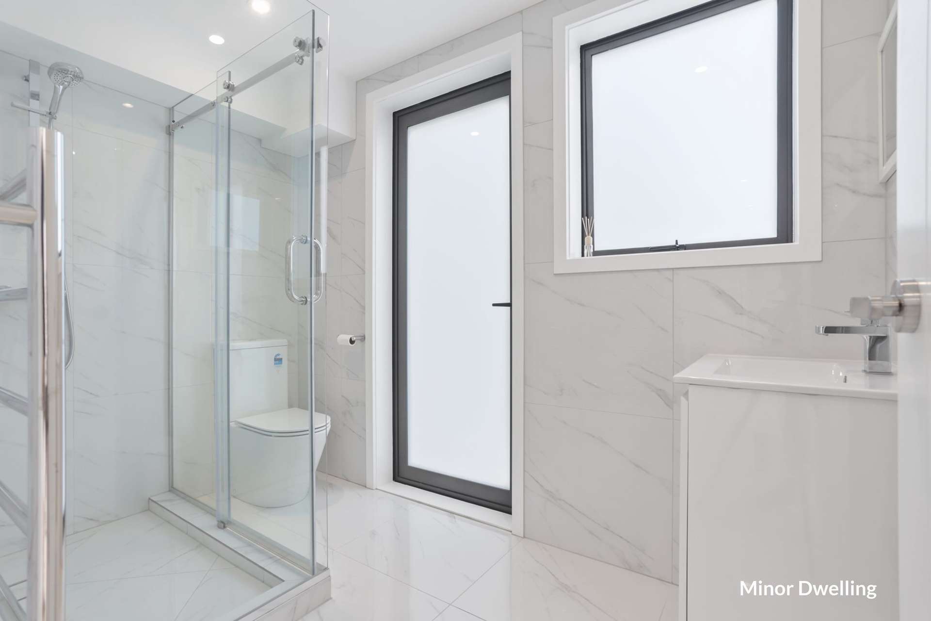 1/211 Victory Road, Laingholm, Waitakere City | Real Estate | Ray White ...