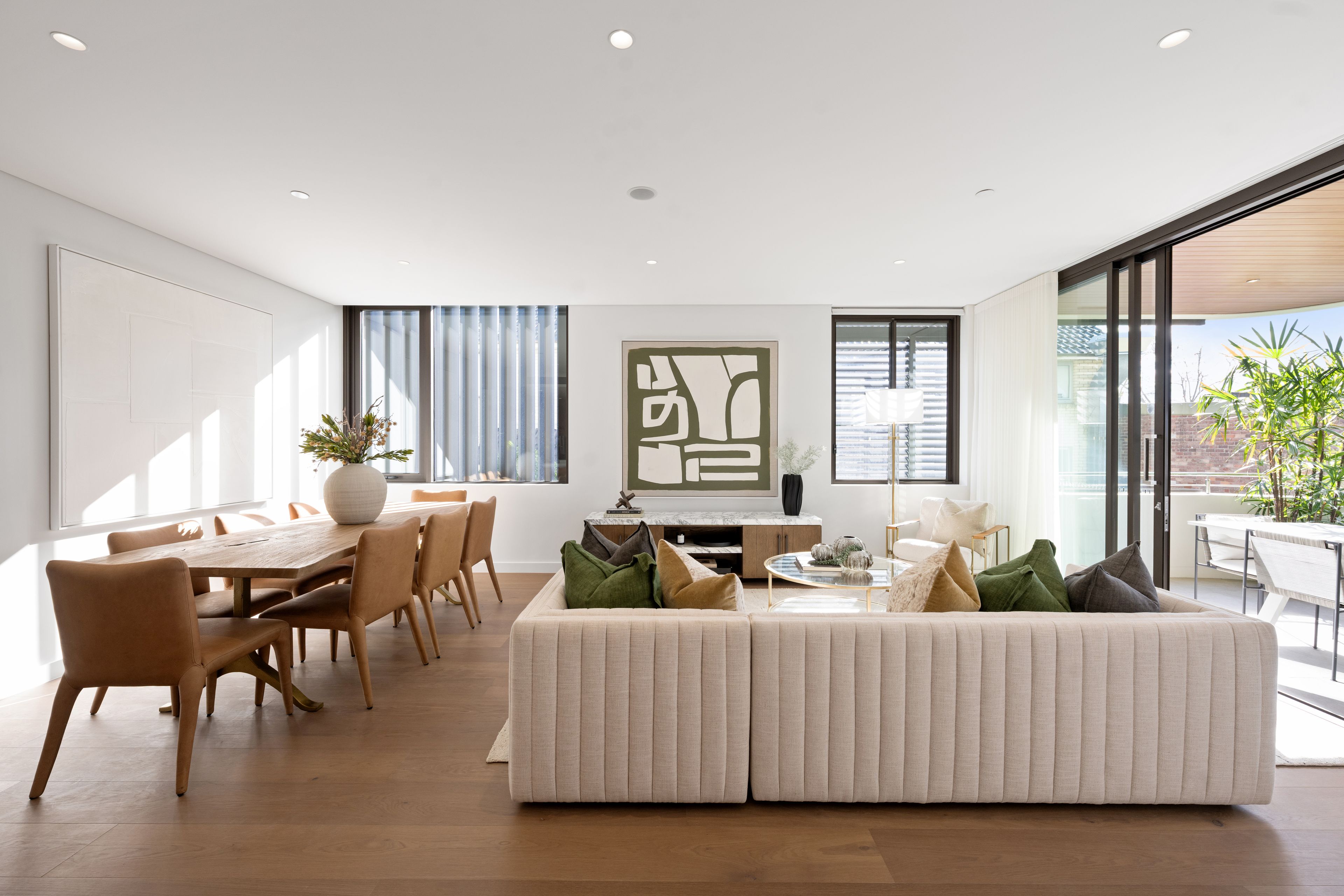 203/131 Holt Avenue — photo 3 of 14