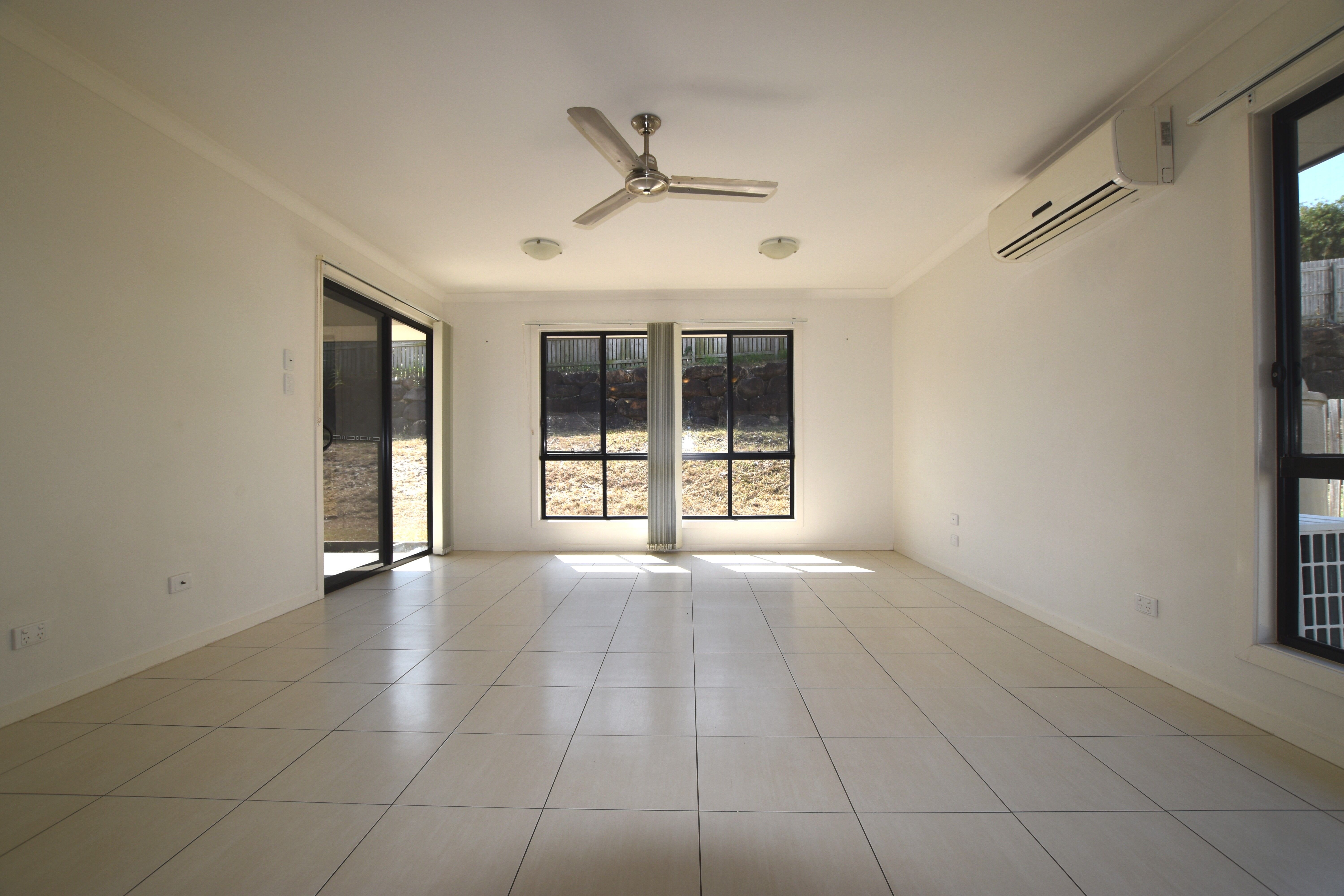 11 Stoneybrook Drive, Glen Eden, QLD 4680