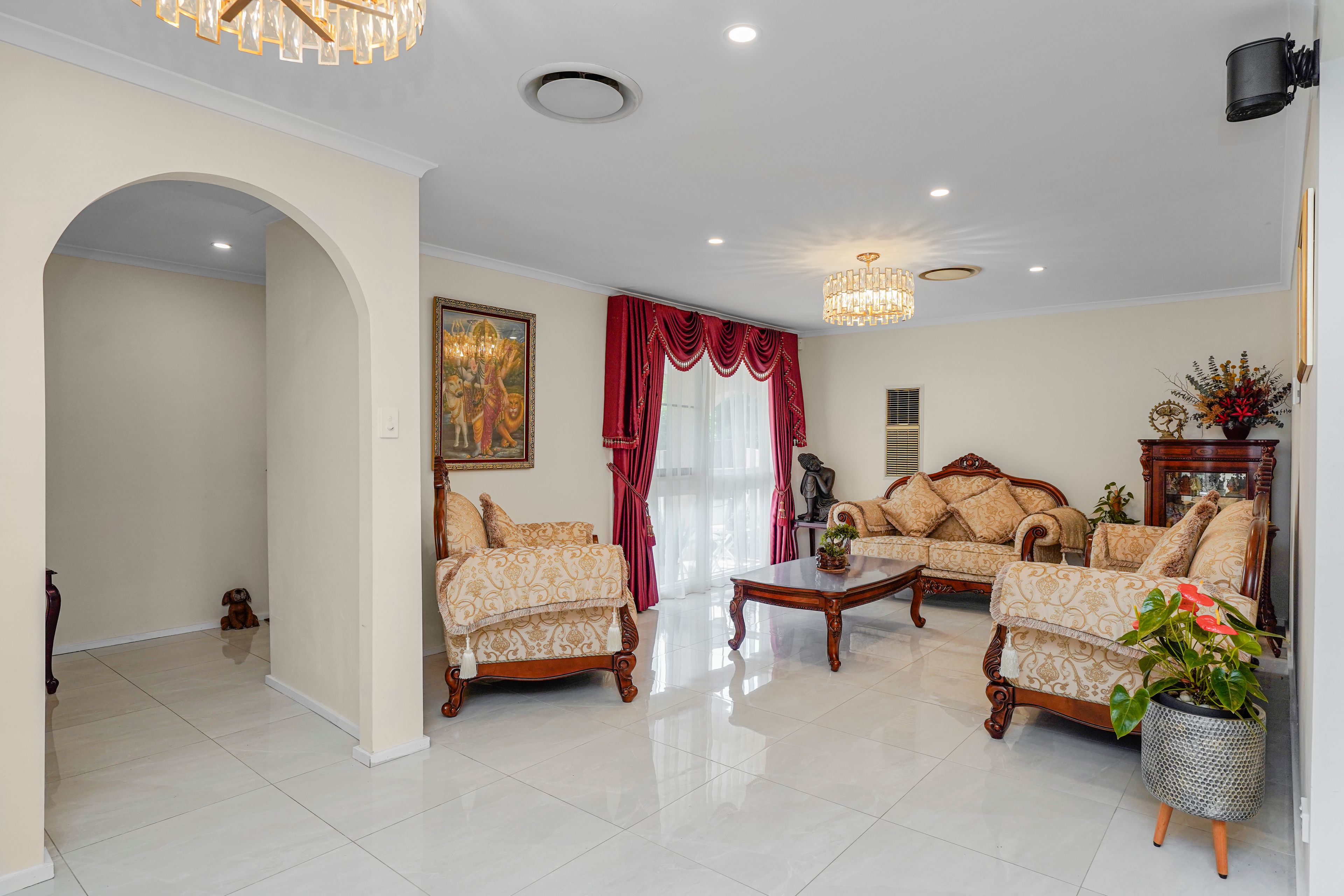 190 Joseph Banks Drive, Kings Langley, NSW 2147 House for Sale Ray