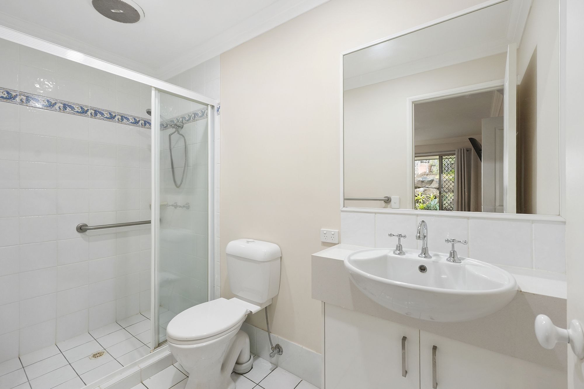17/54 Gemvale Road — photo 7 of 20