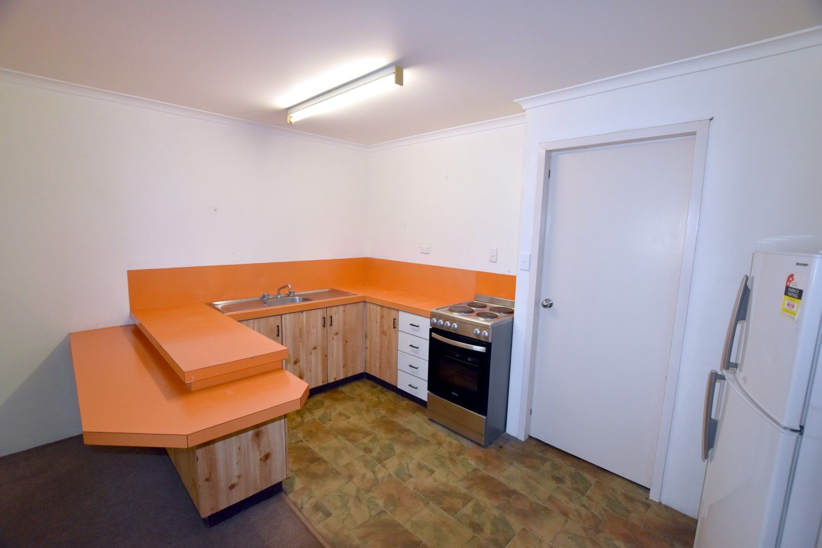 2/22 Scenery Street, West Gladstone, QLD 4680