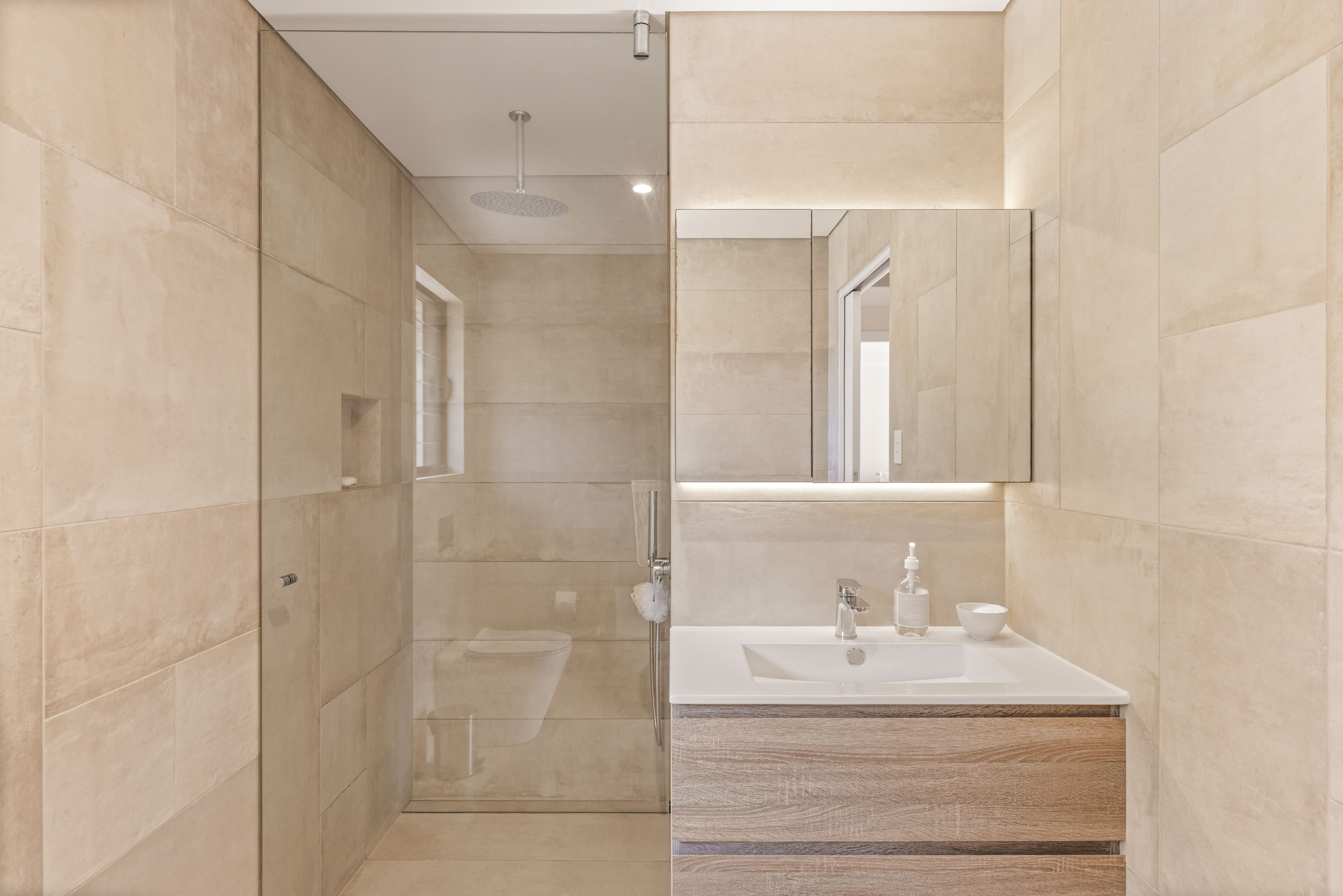 18 Salisbury Place — photo 7 of 19