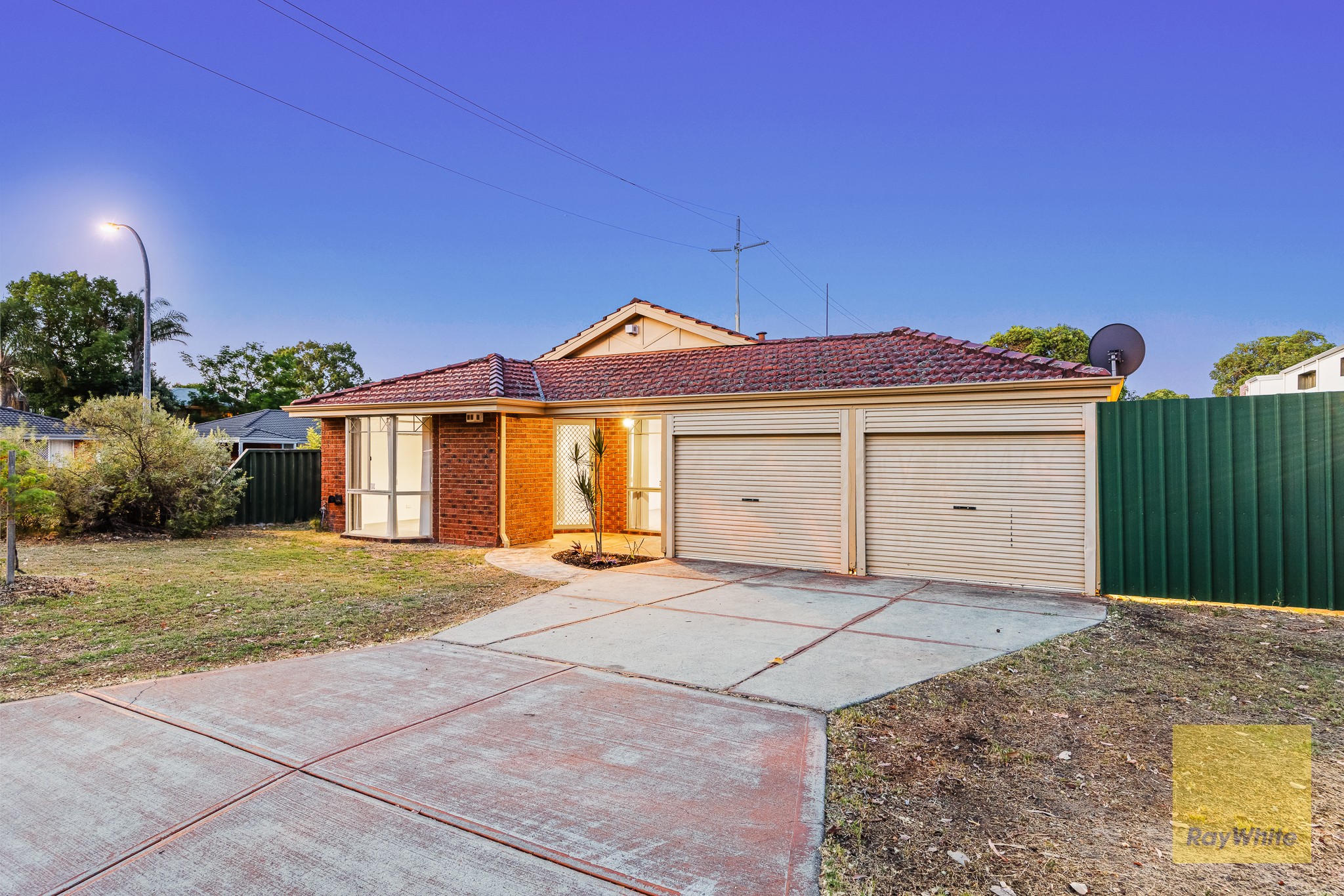 6 Desmond Place, Rivervale, WA 6103