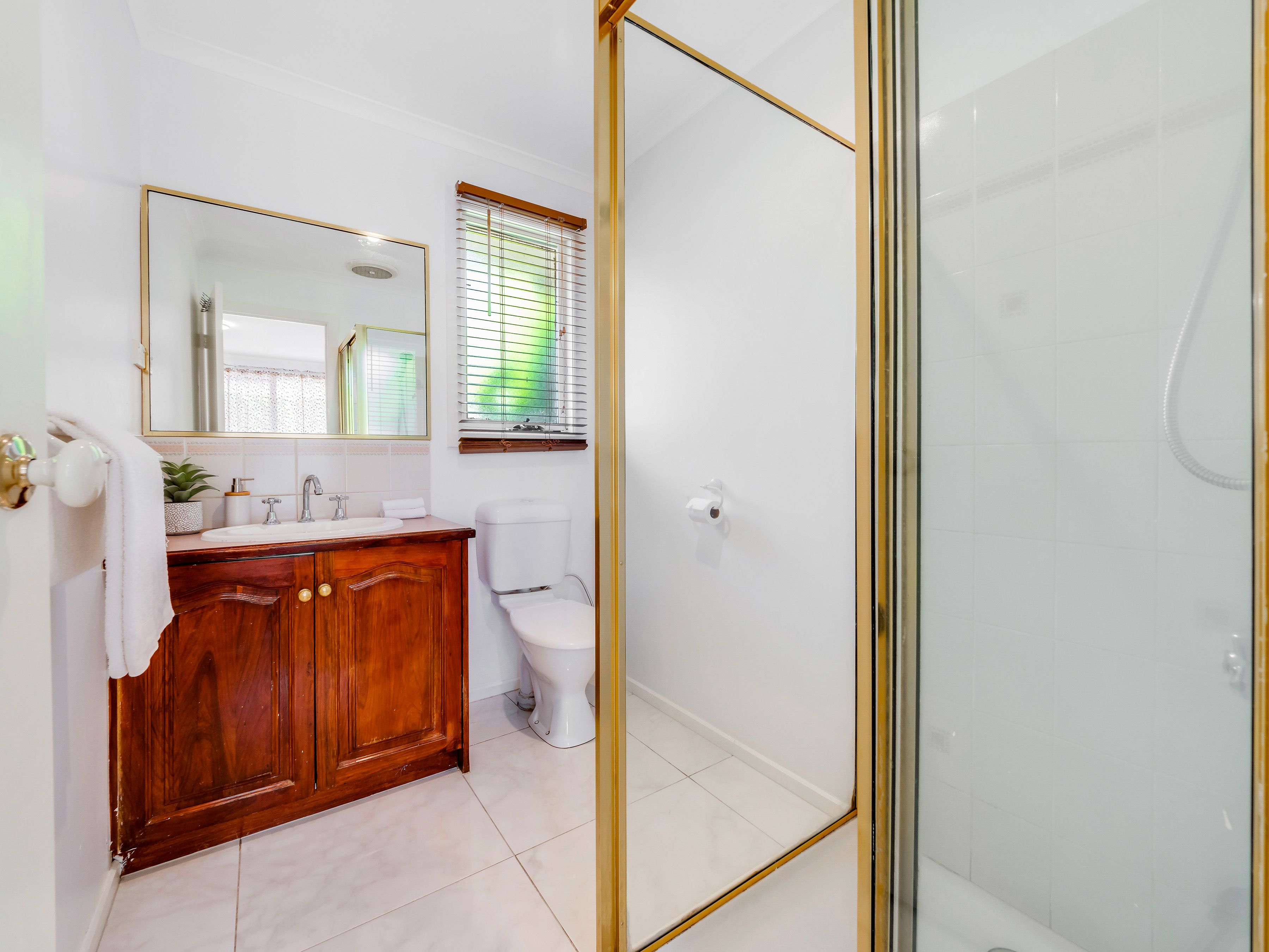 8 Fosters Court — photo 7 of 13