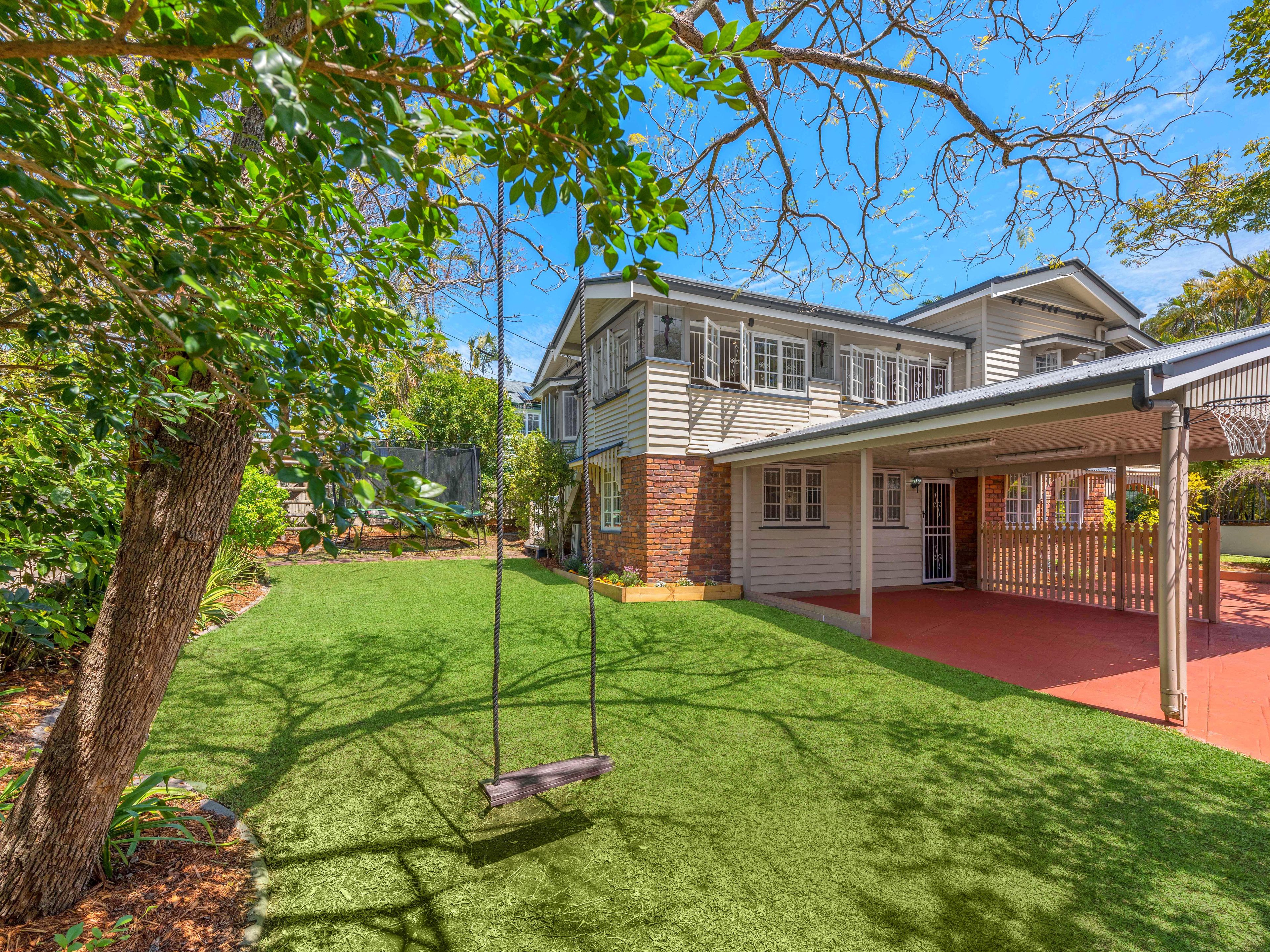 82 Lanham Avenue, Grange, QLD 4051