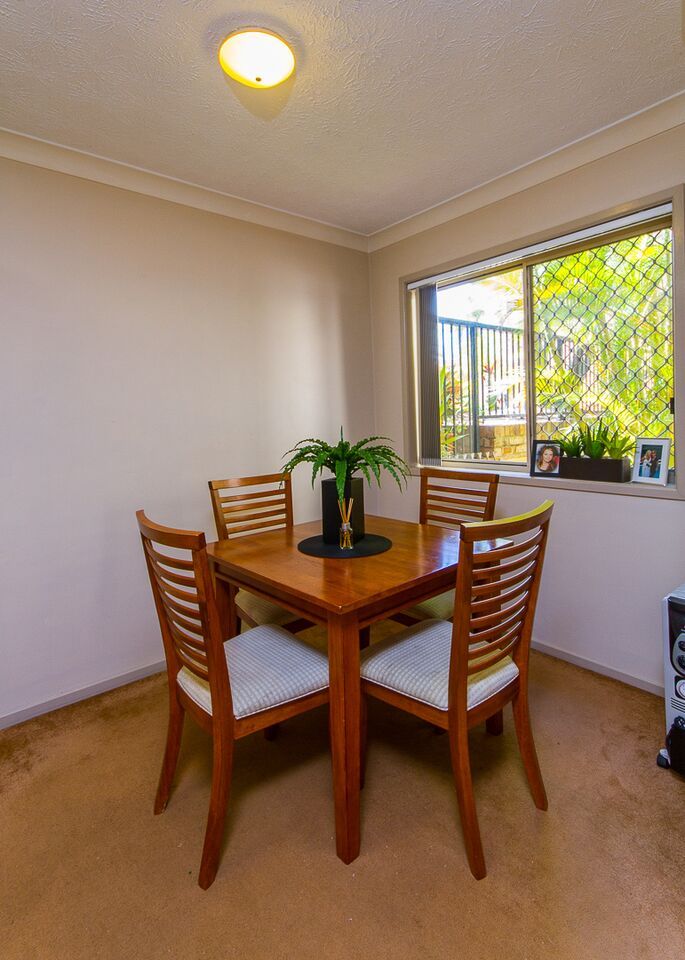 4/14 Spendelove Avenue, Southport, QLD 4215