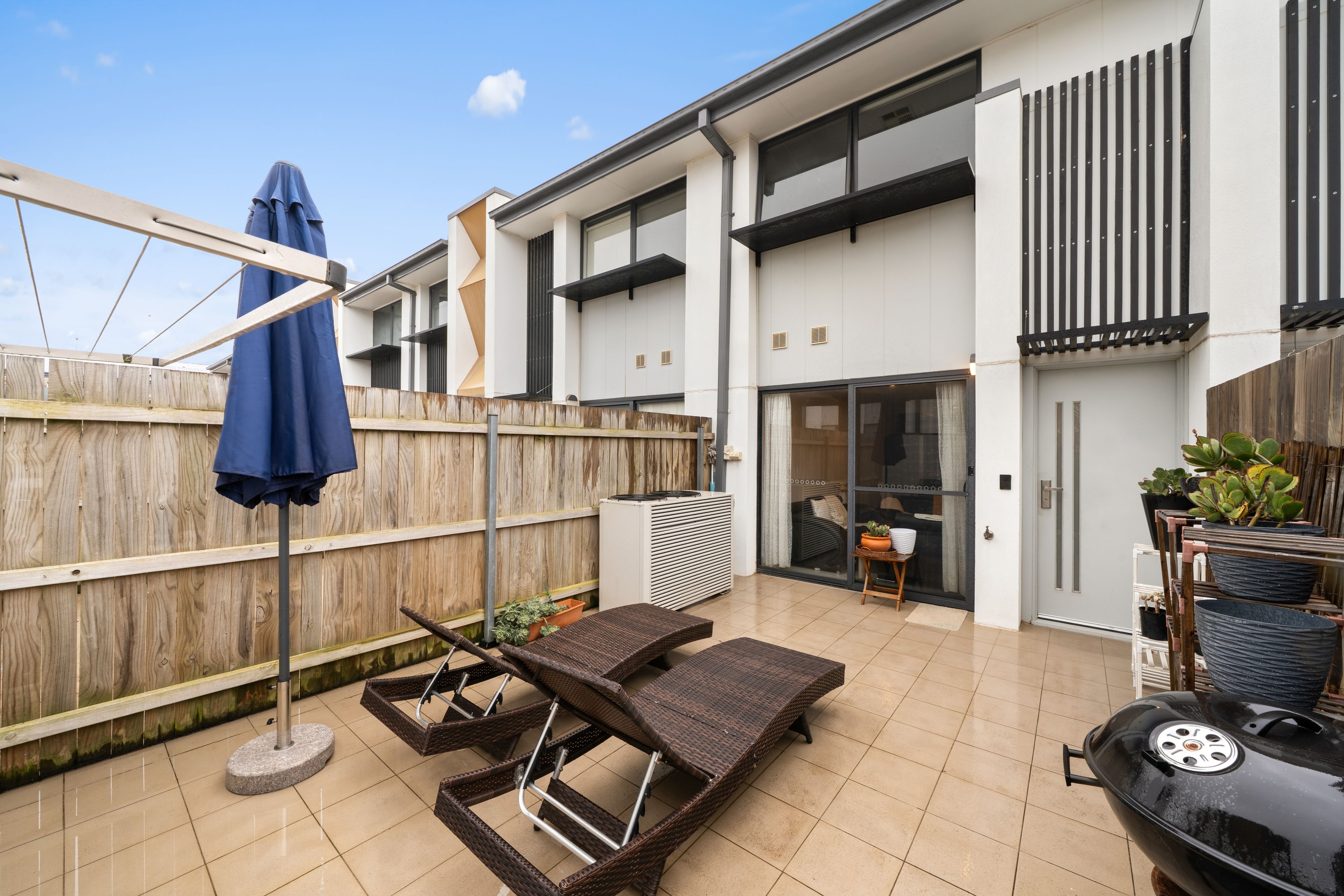 59/36 Dulcie Holland Crescent — photo 12 of 16