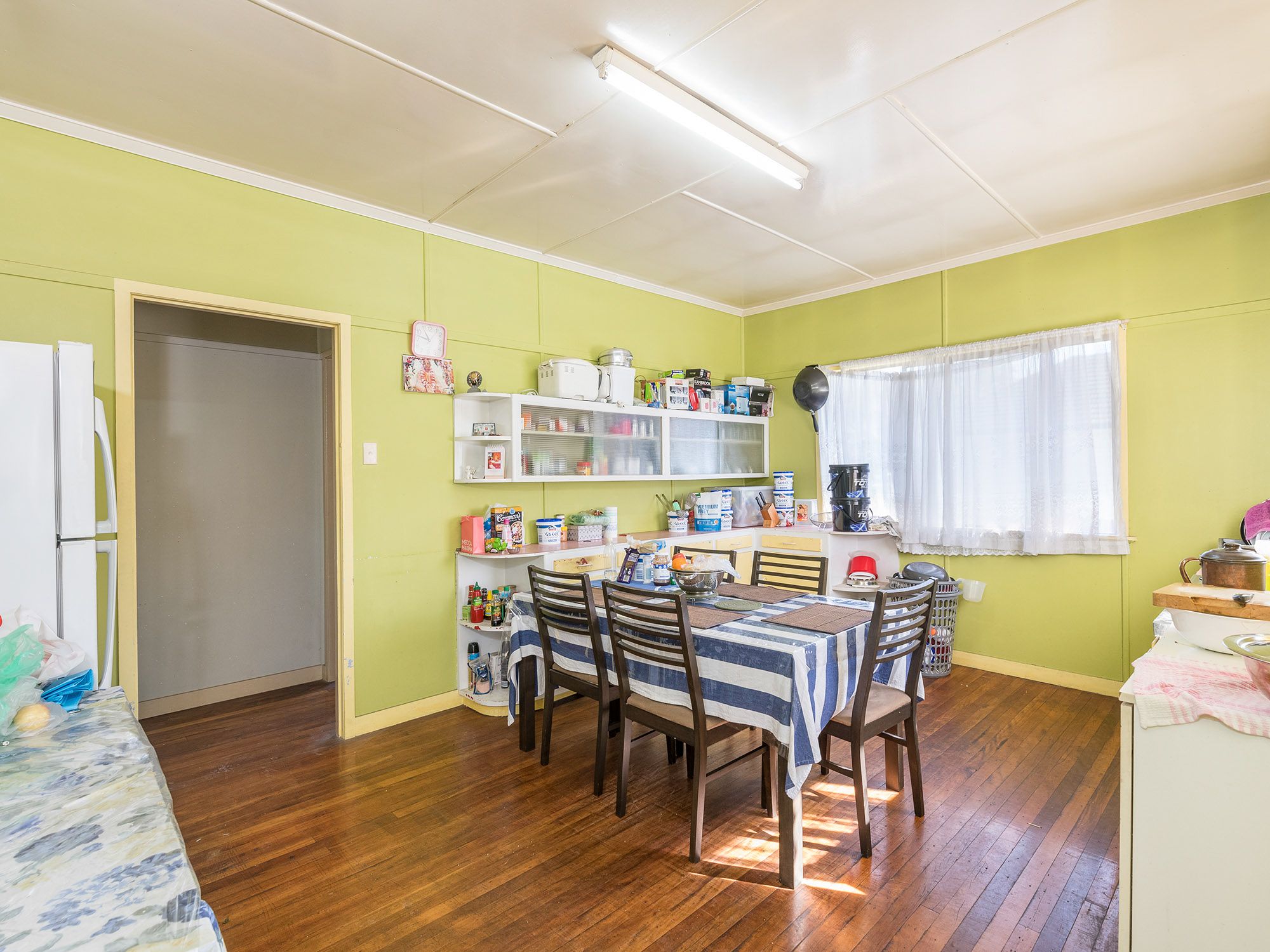 76 Halsey Street, Holland Park, QLD 4121