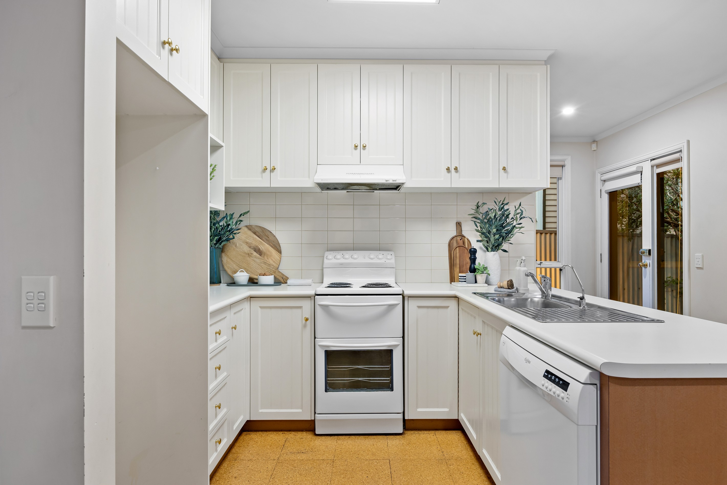 208 Armstrong Street North, Soldiers Hill, VIC 3350