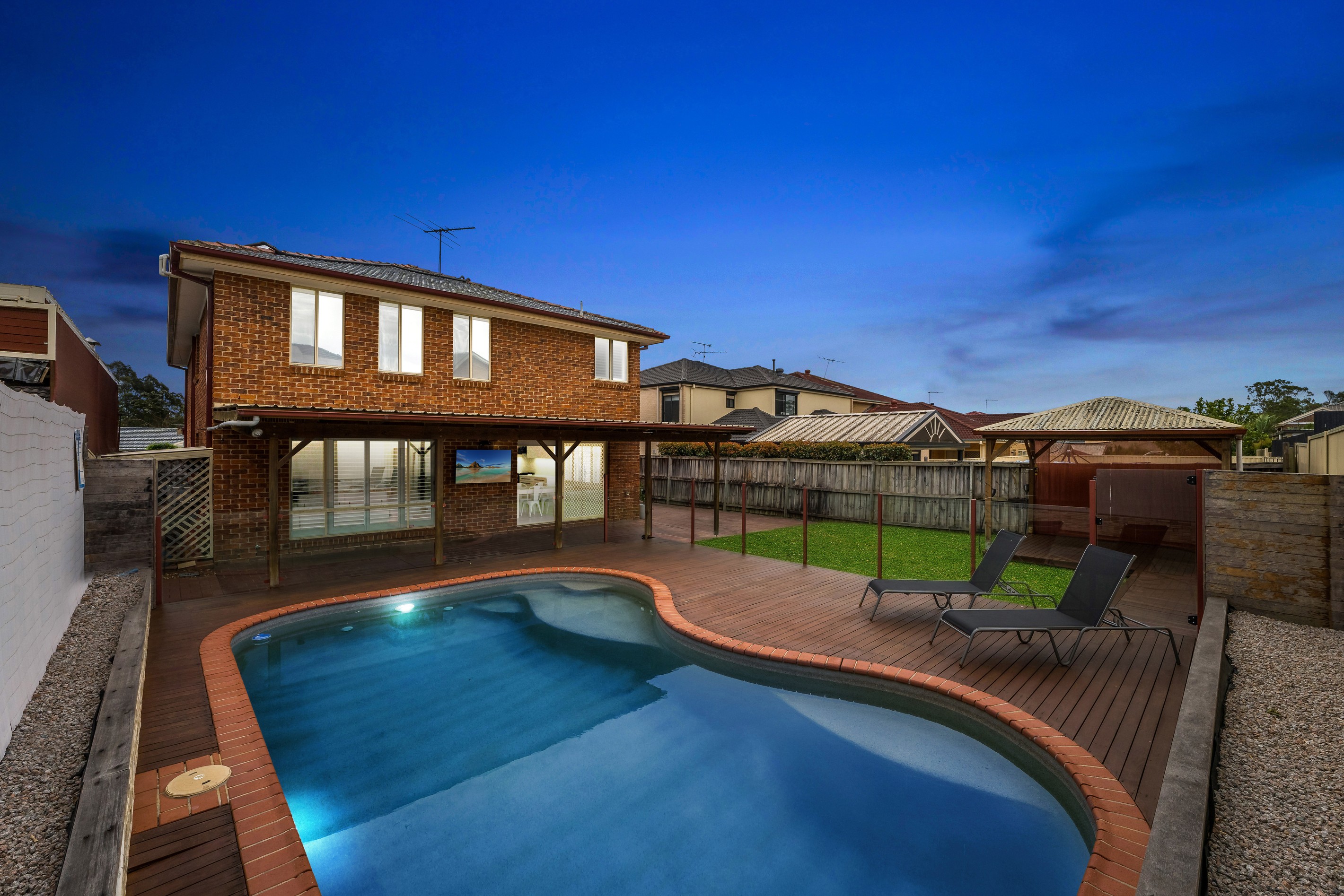 10 Martino Close, Prestons, NSW 2170