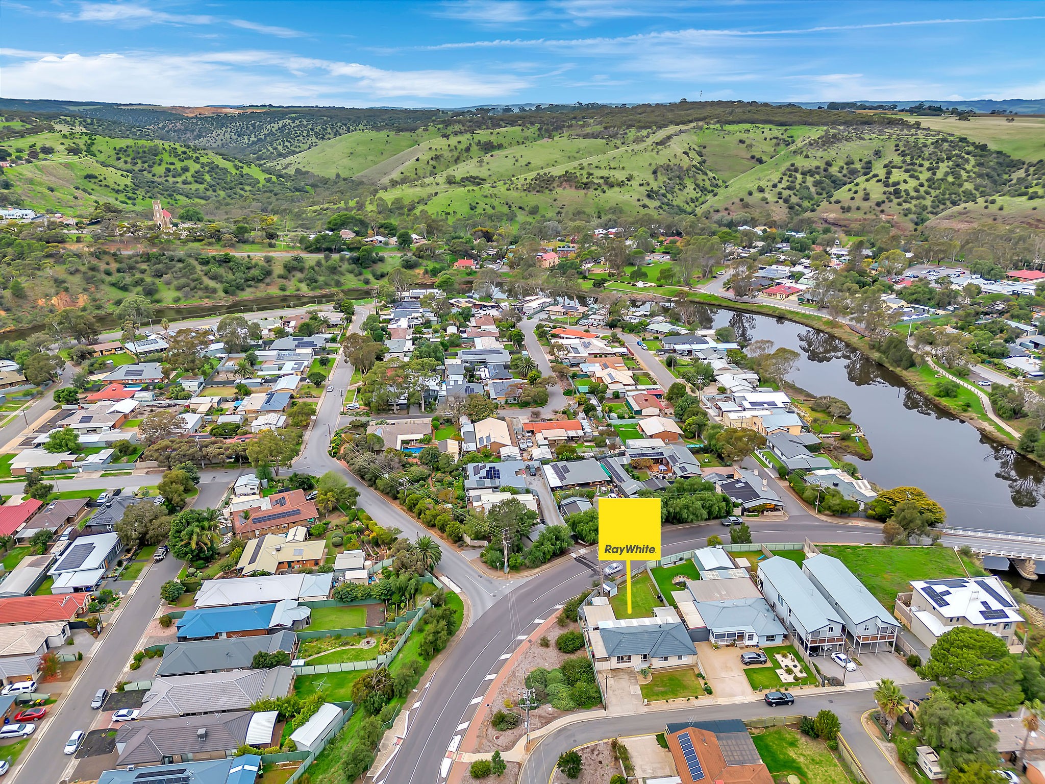 9 Charles Street, Old Noarlunga, SA 5168