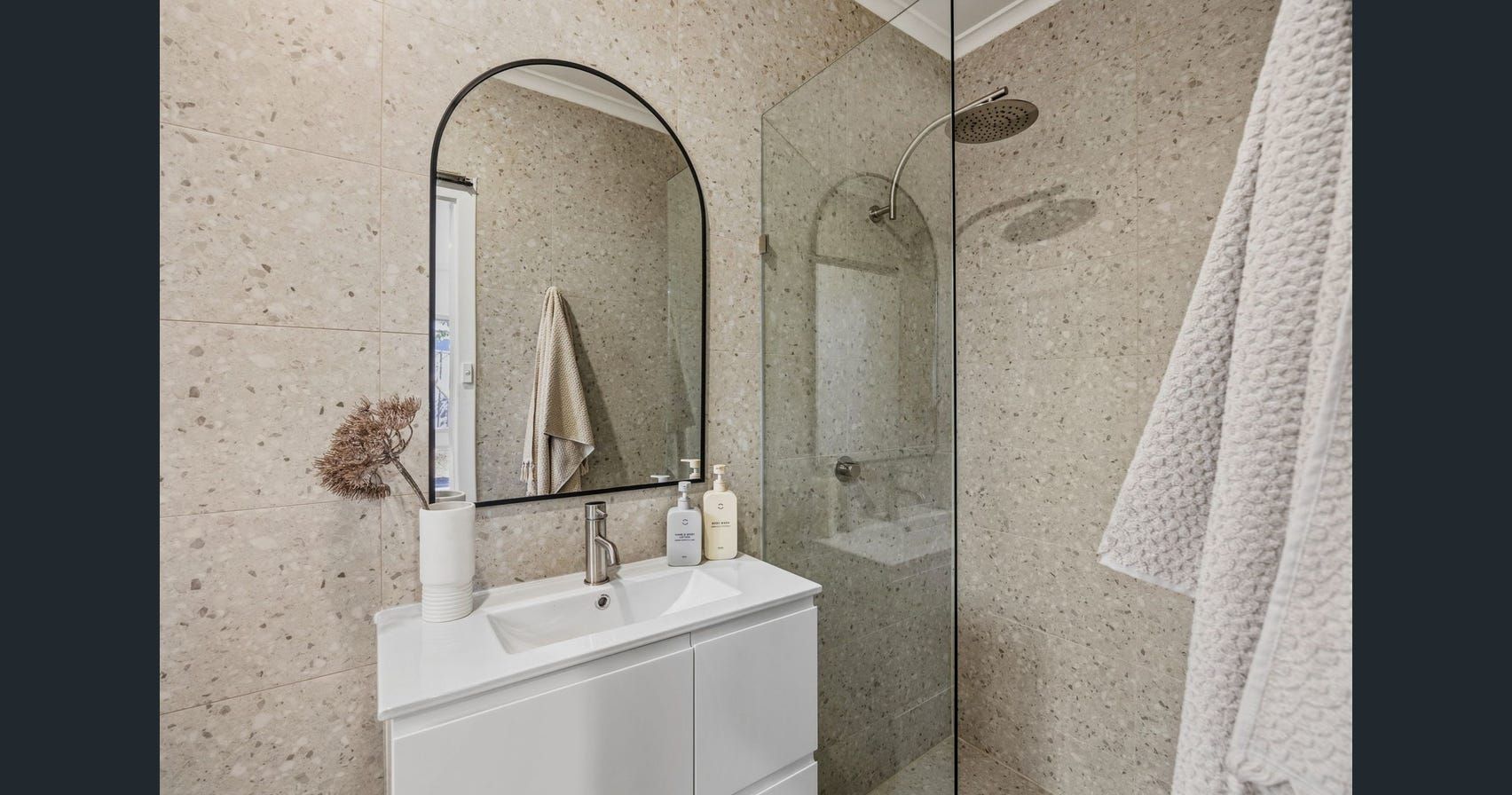 30 Sapphire Crescent, Highbury, SA 5089