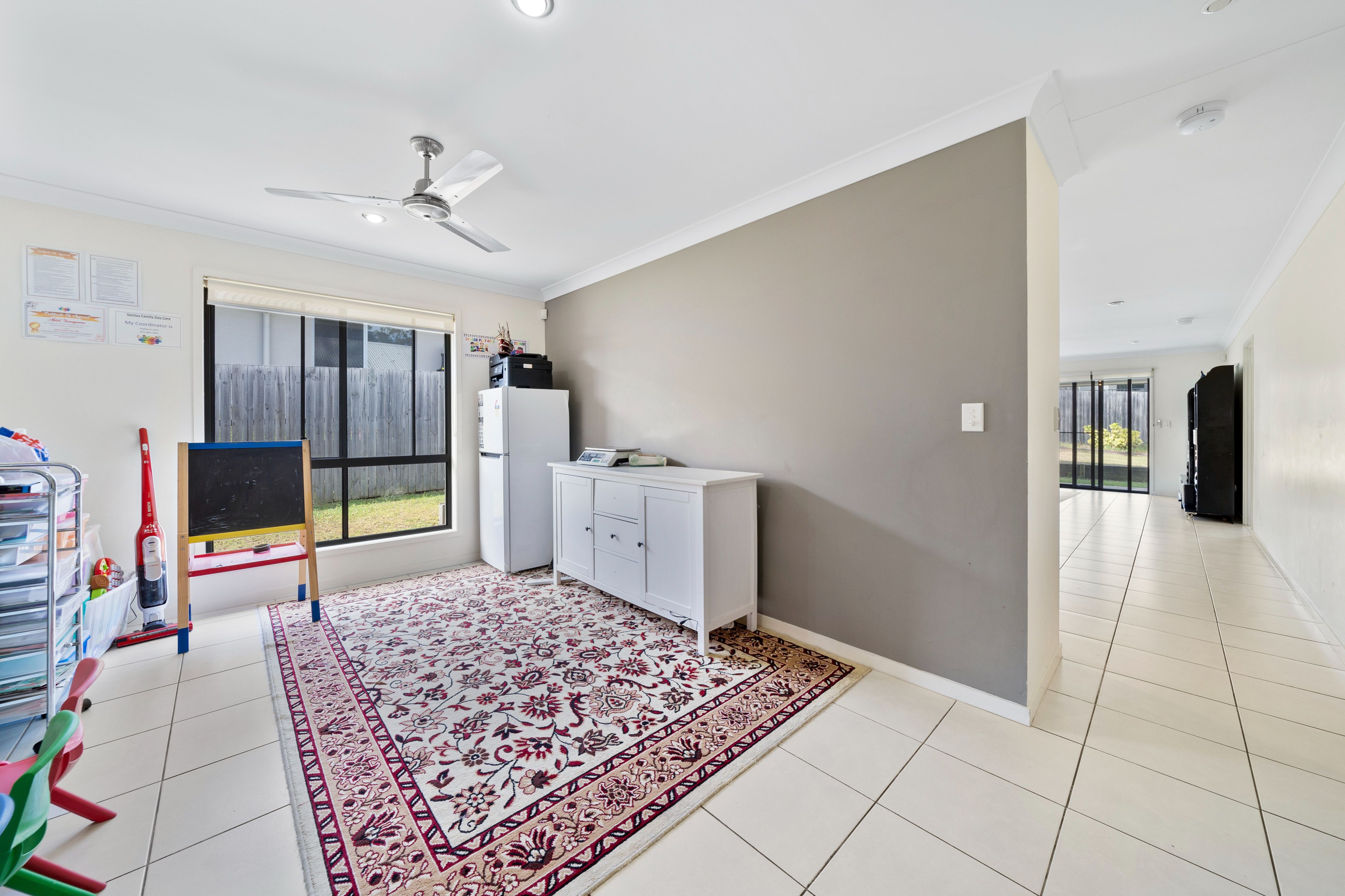 45 Ravensbourne Circuit, Waterford, QLD 4133