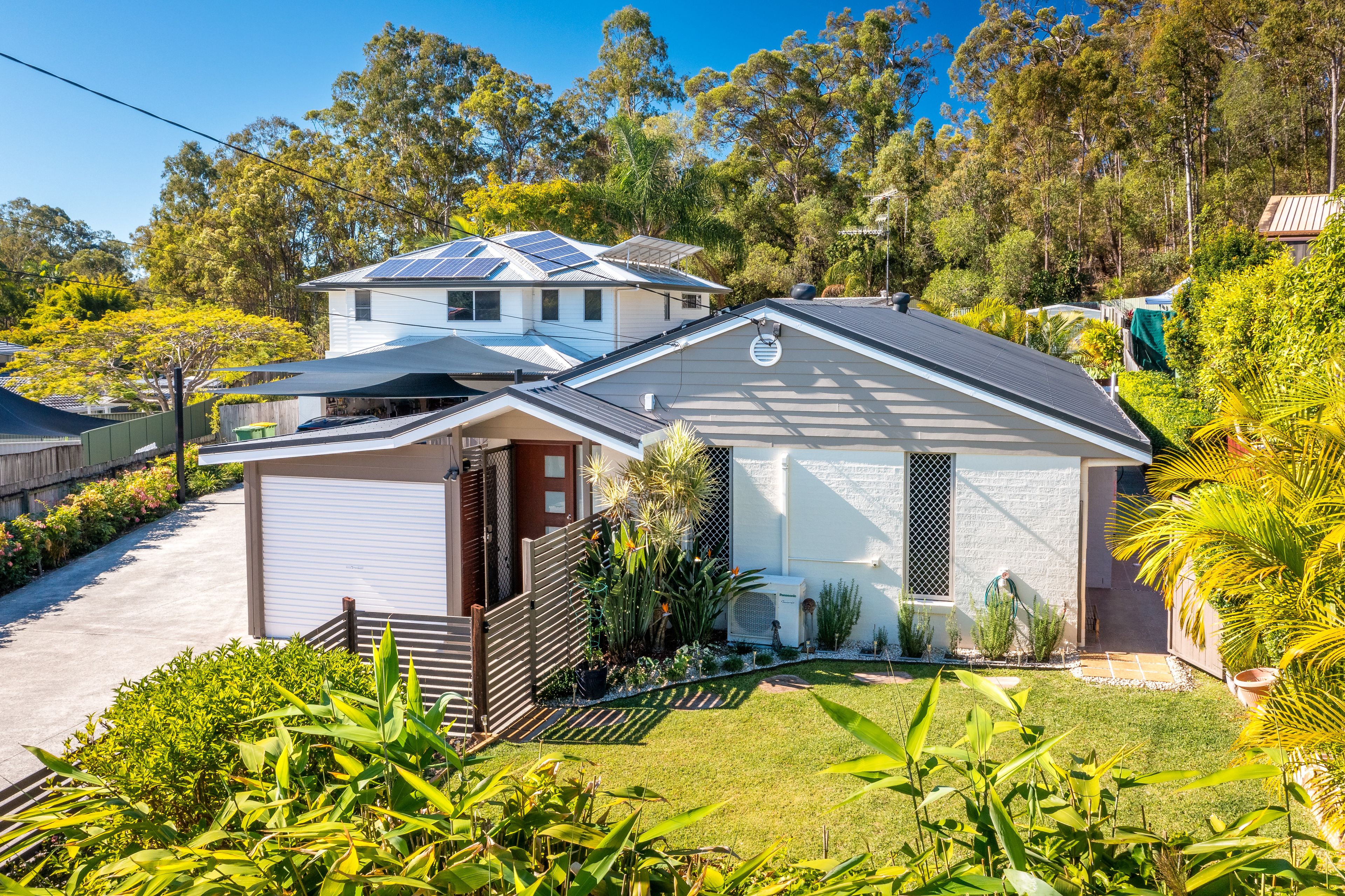 26 Moonbeam Parade, Mudgeeraba QLD 4213