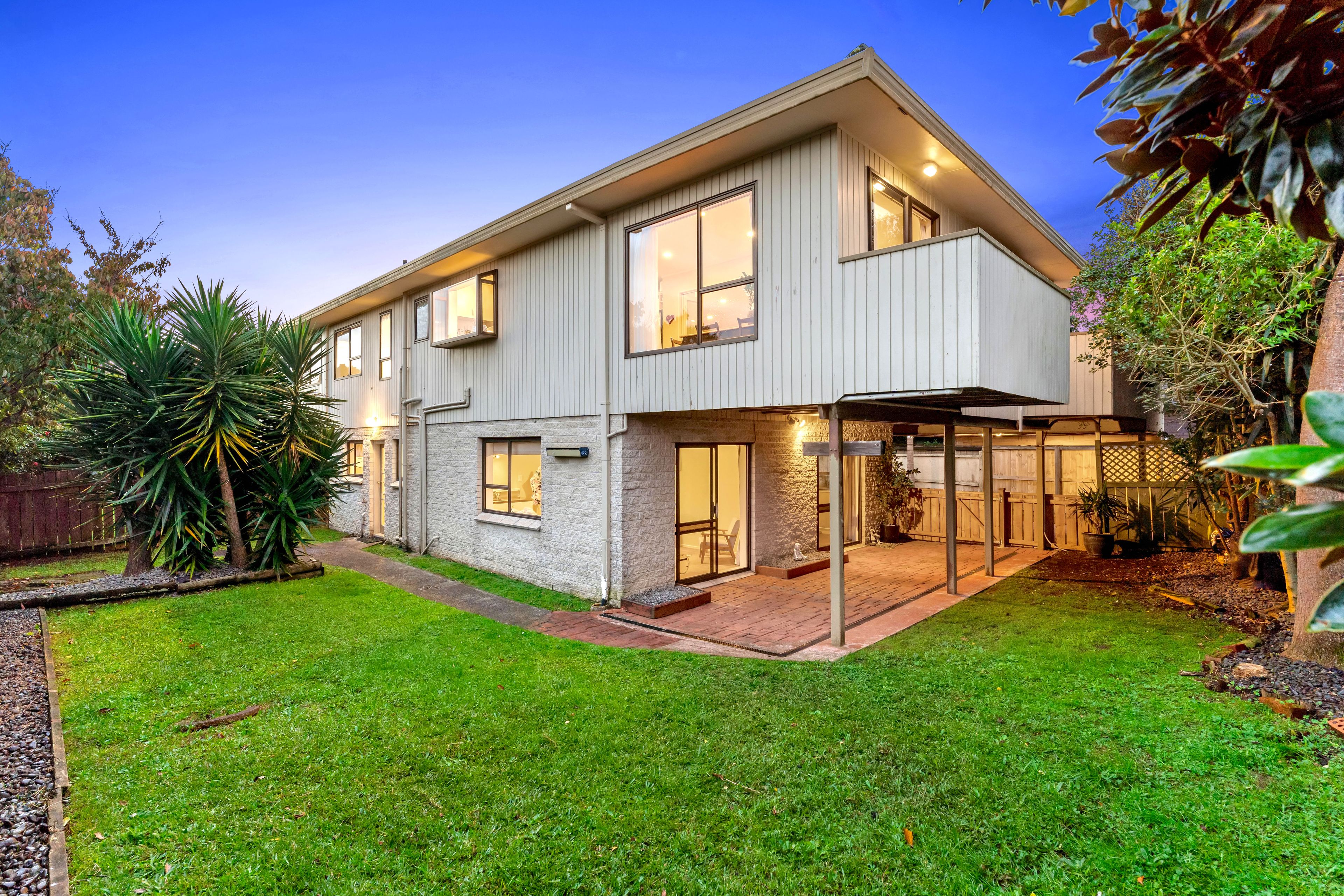 2/26 Fielding Crescent, Farm Cove, Manukau City