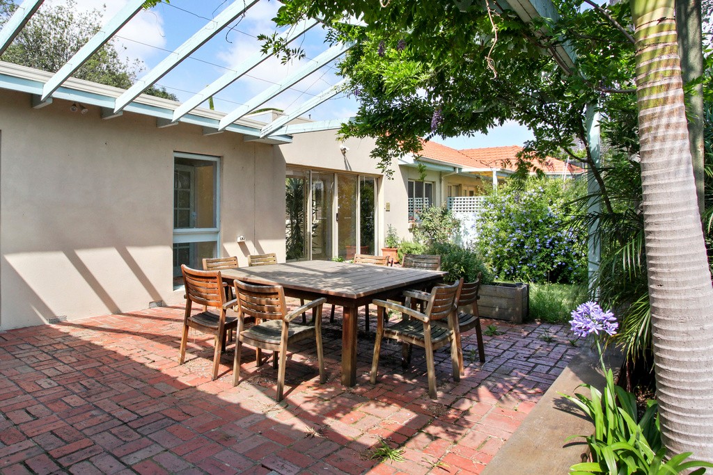 9 Yendon Road, Carnegie, VIC 3163