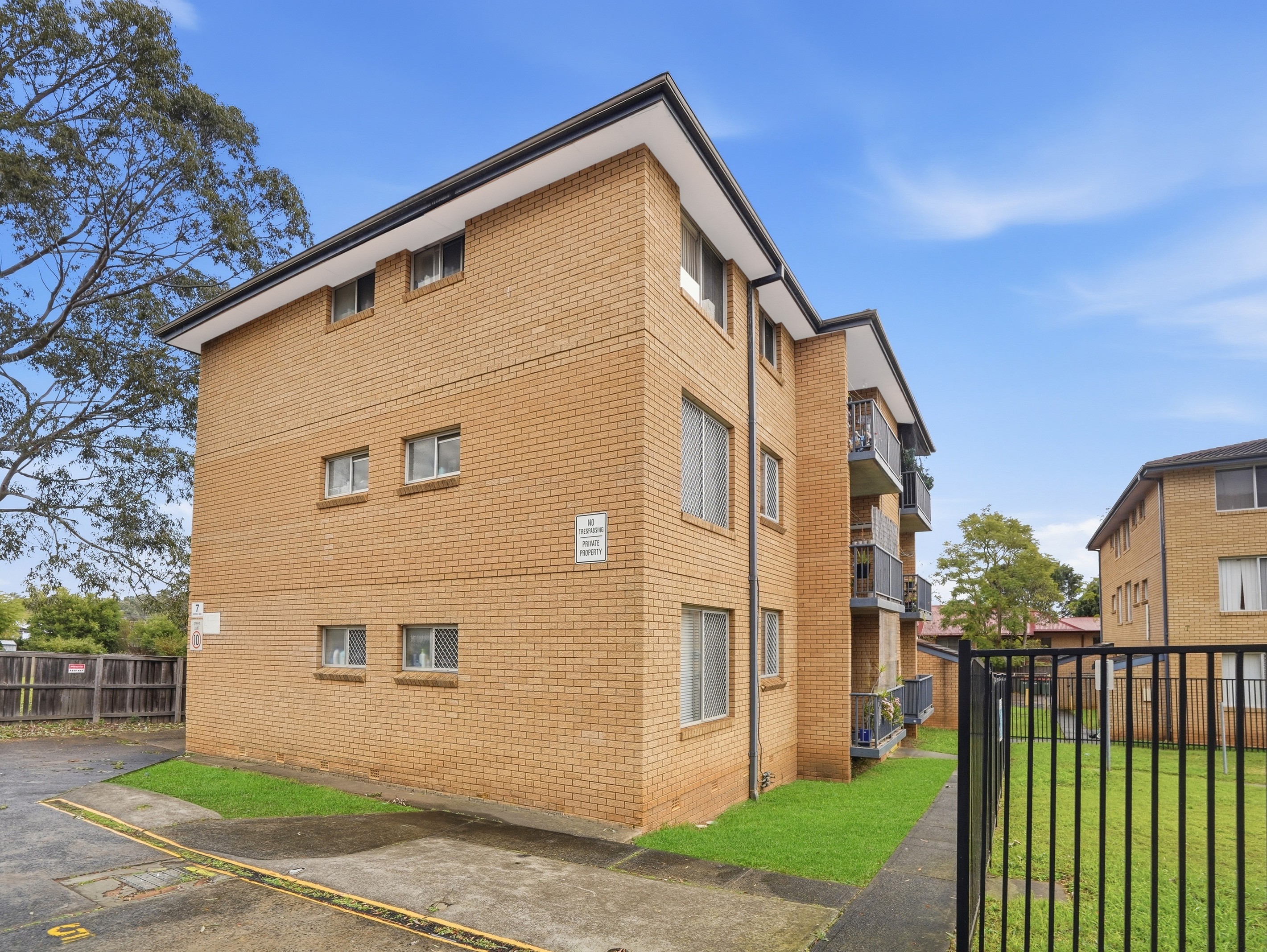 19/5-7 Hoddle Avenue, Bradbury, NSW 2560