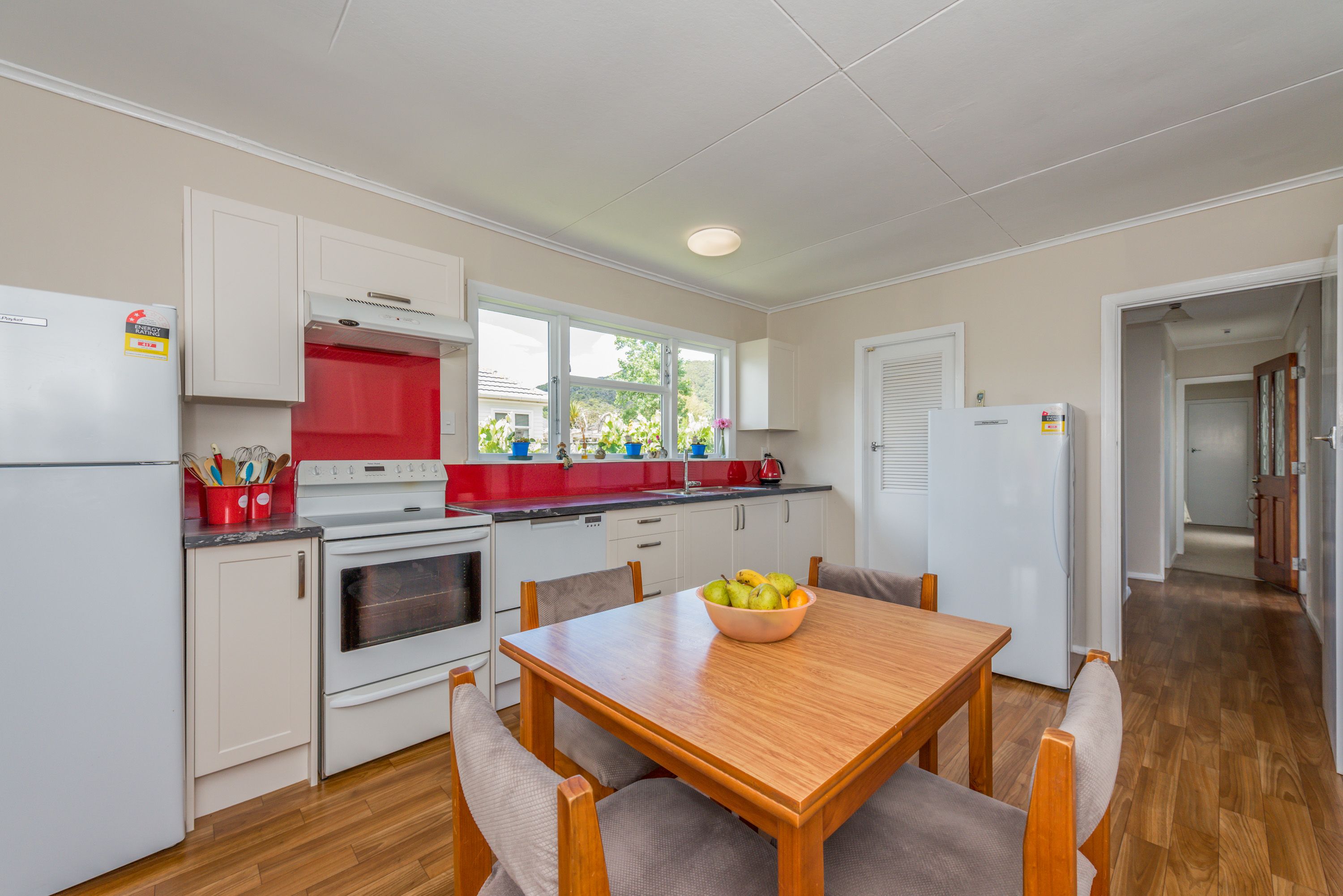 185 Wainuiomata Road, Wainuiomata, Lower Hutt City