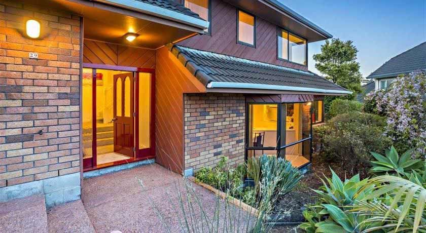 29 Leicester Parade, Somerville, Manukau City