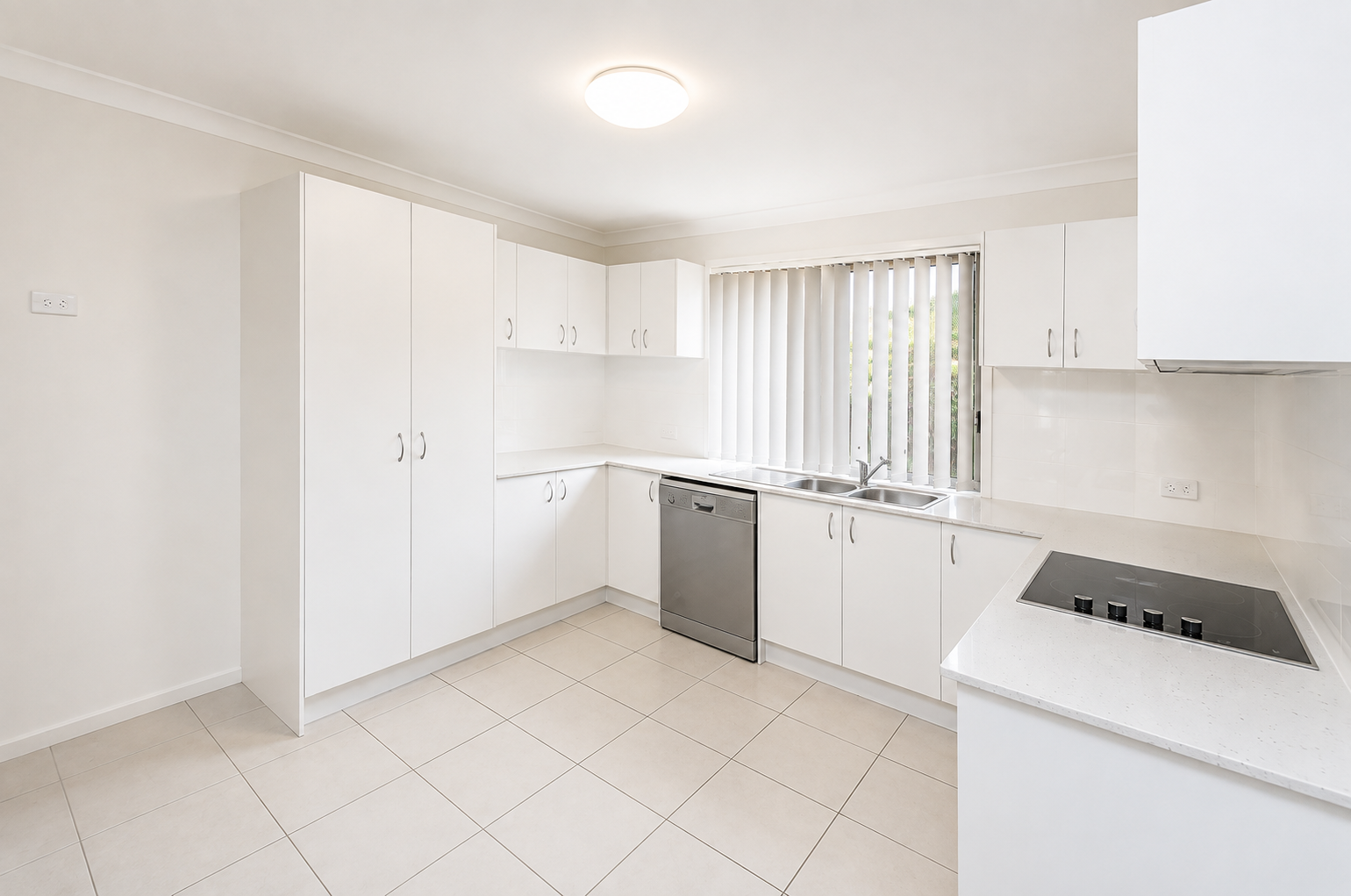 1/6 Bruce Baker Road, Crestmead, QLD 4132