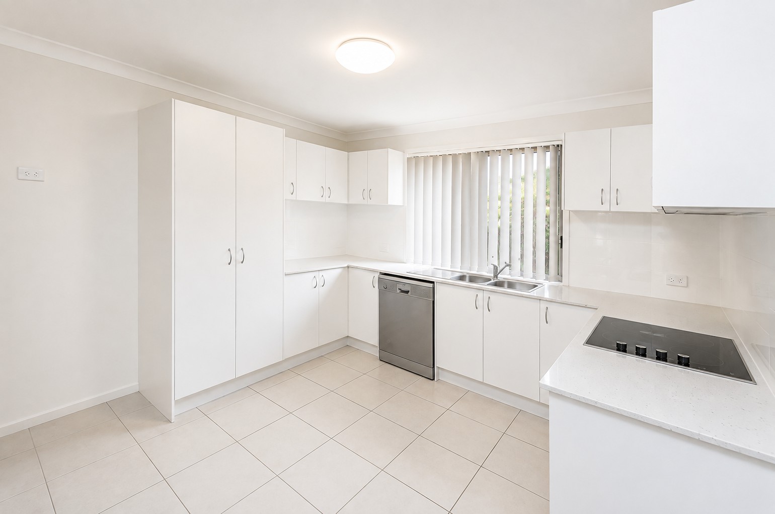1/6 Bruce Baker Road, Crestmead, QLD 4132
