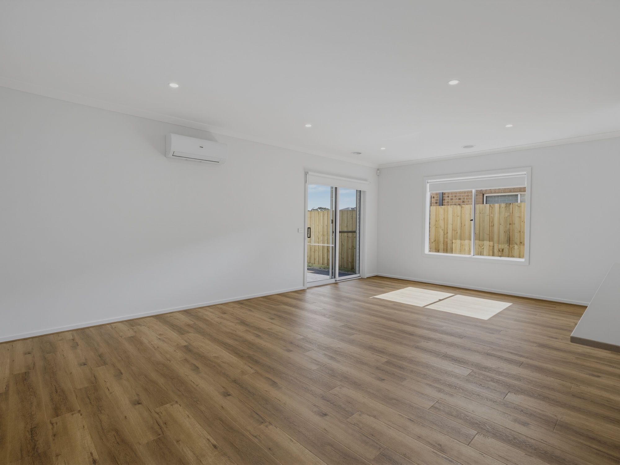 7 Delta Crescent — photo 3 of 12
