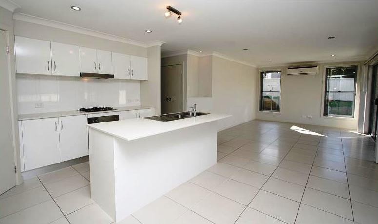 18 Northridge Drive, Cameron Park, NSW 2285