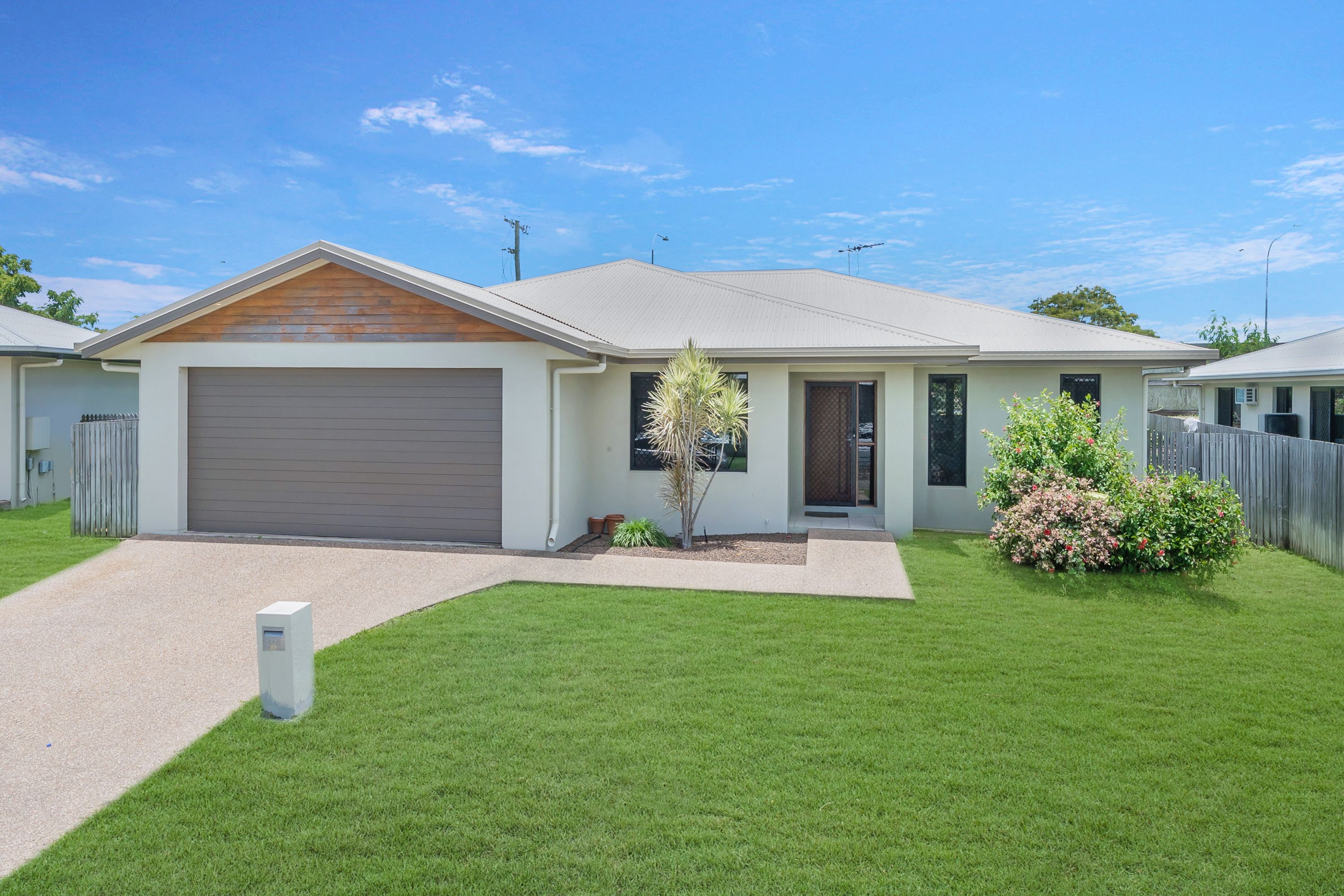 21 Barra Court, Mount Louisa, QLD 4814 House for Sale Ray White Kirwan