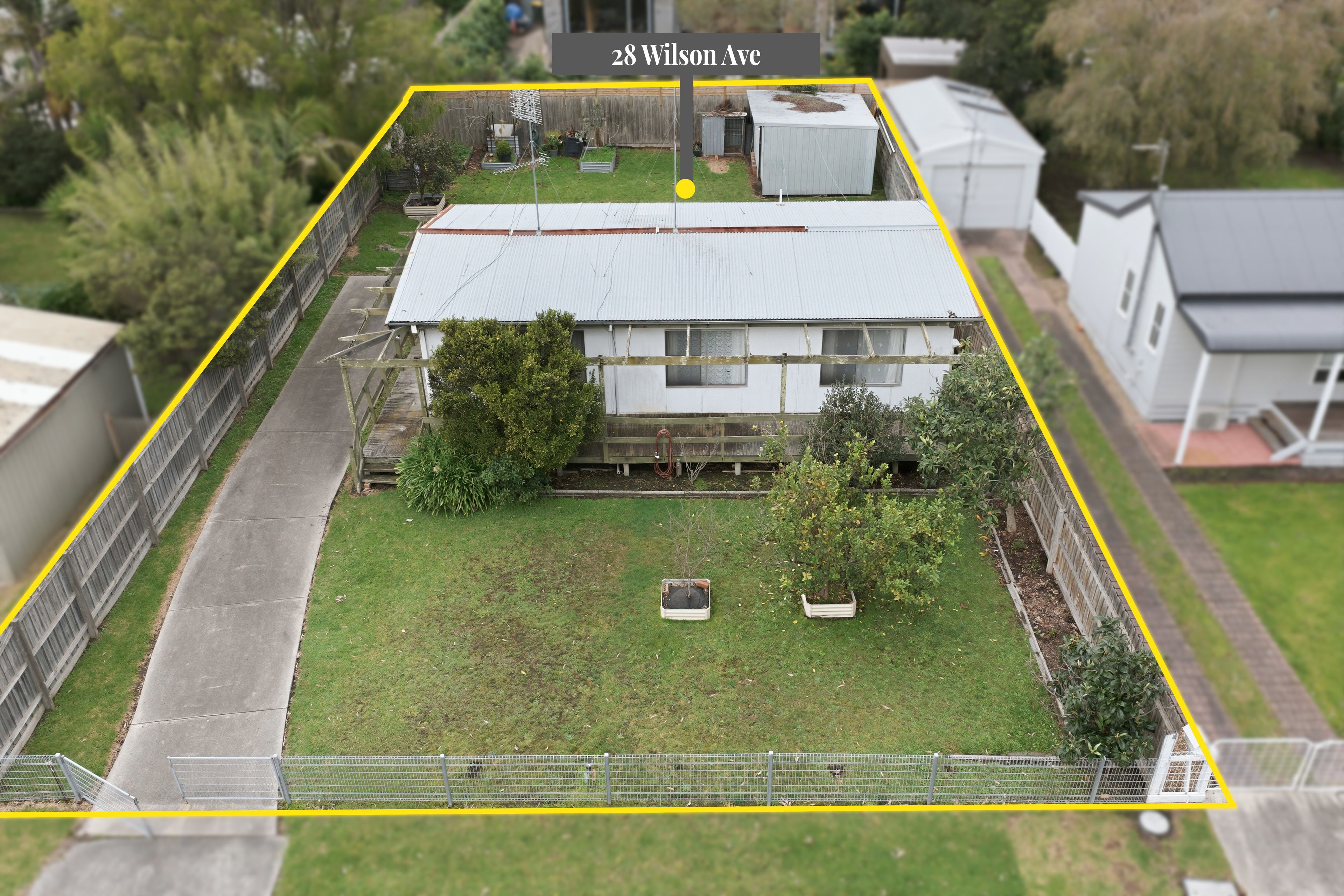 28 Wilson Avenue — photo 11 of 12