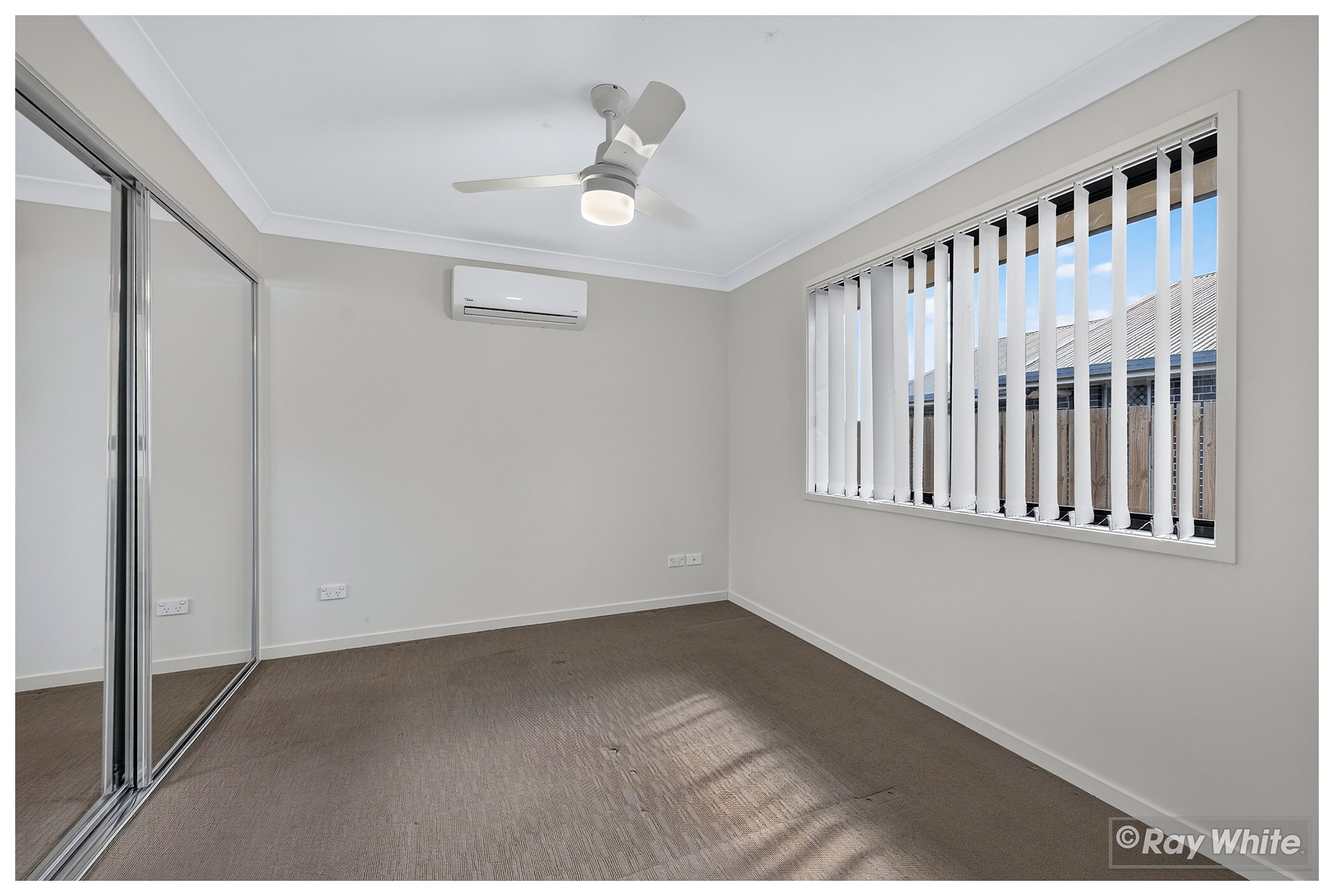 40 Varsity Crescent — photo 17 of 30