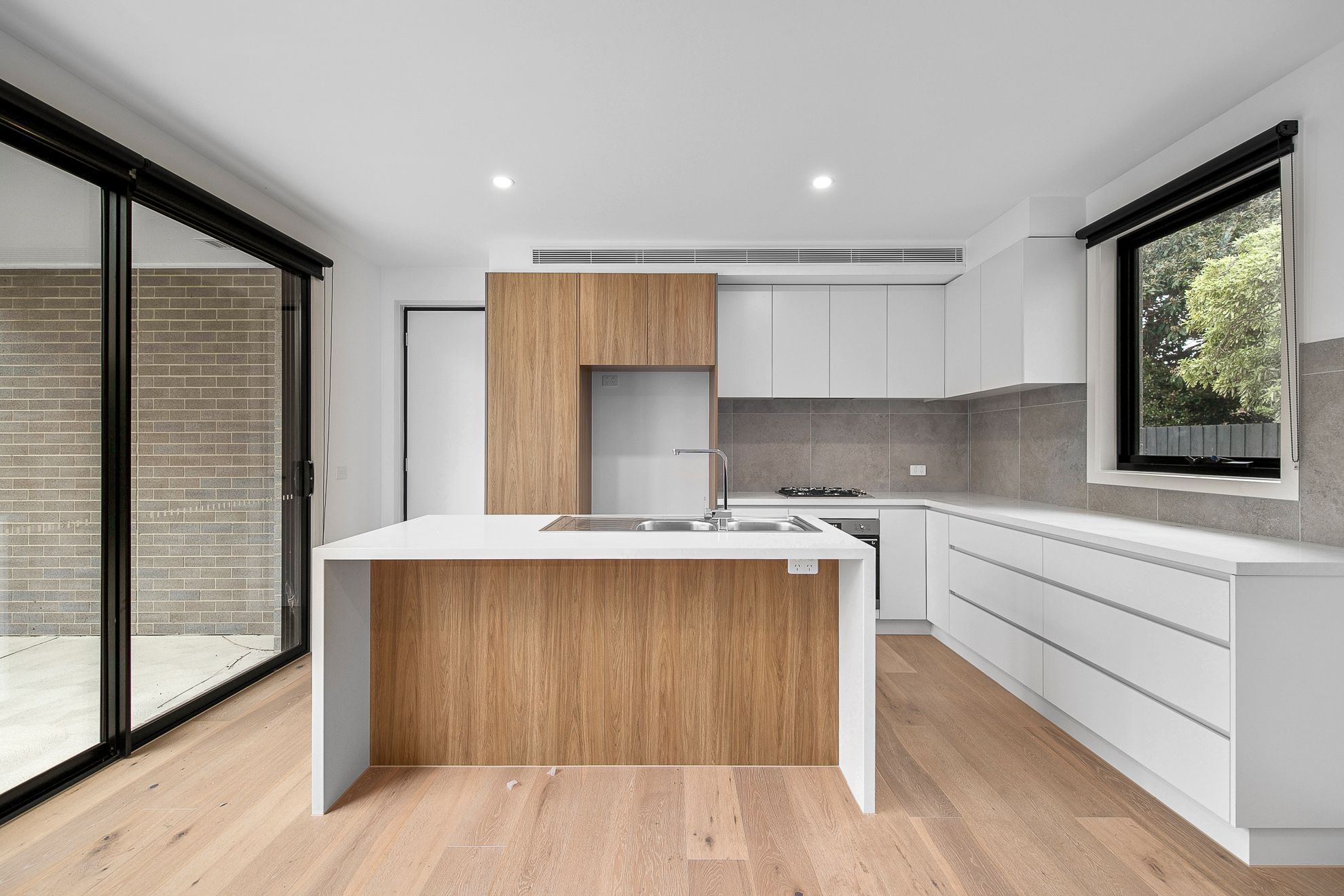 2/60 Maidstone Street, Altona, VIC 3018