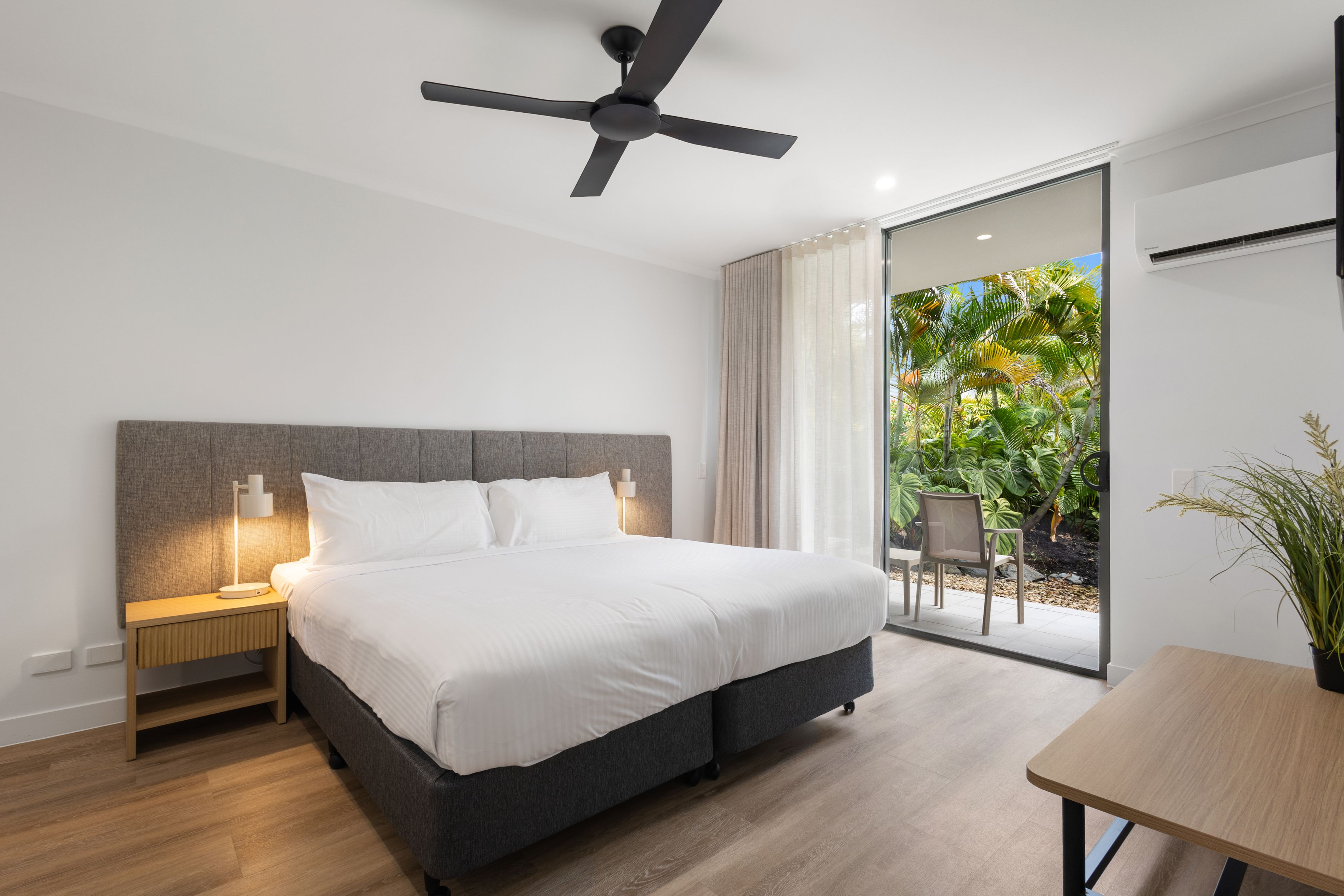 Unit/87-109 Port Douglas Road — photo 4 of 20