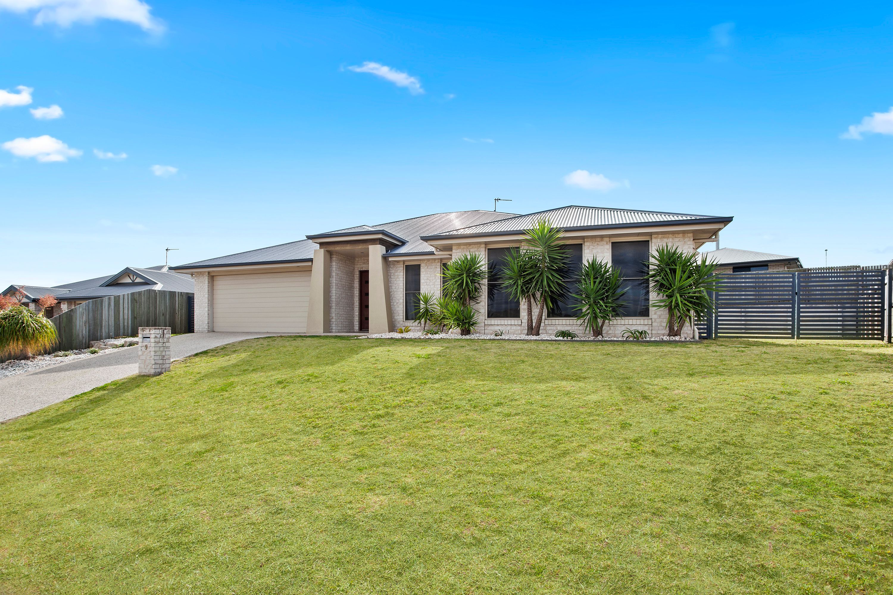 9 Cooranga Street, Glenvale, QLD 4350