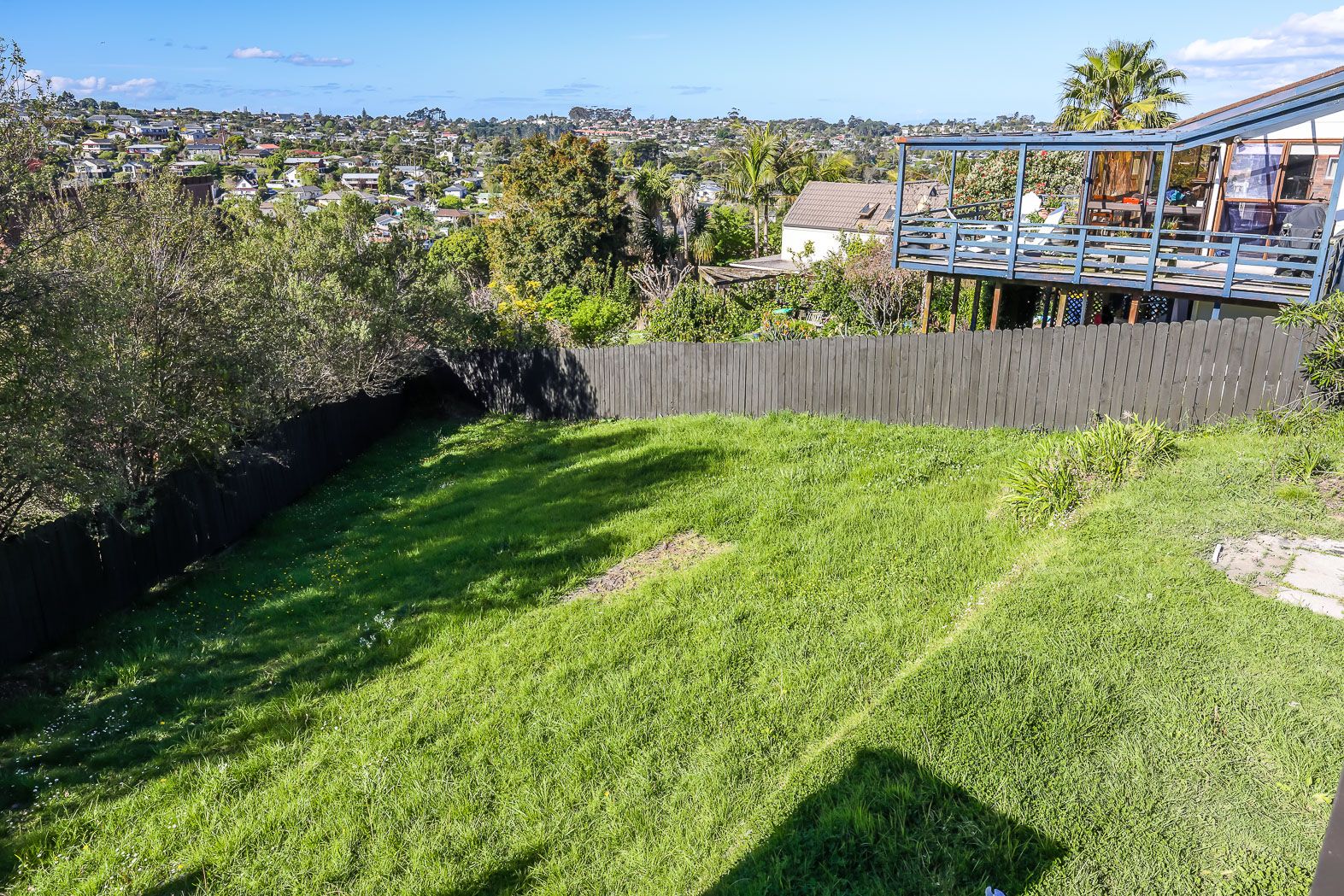 1/58 Target Road, Totara Vale, North Shore City