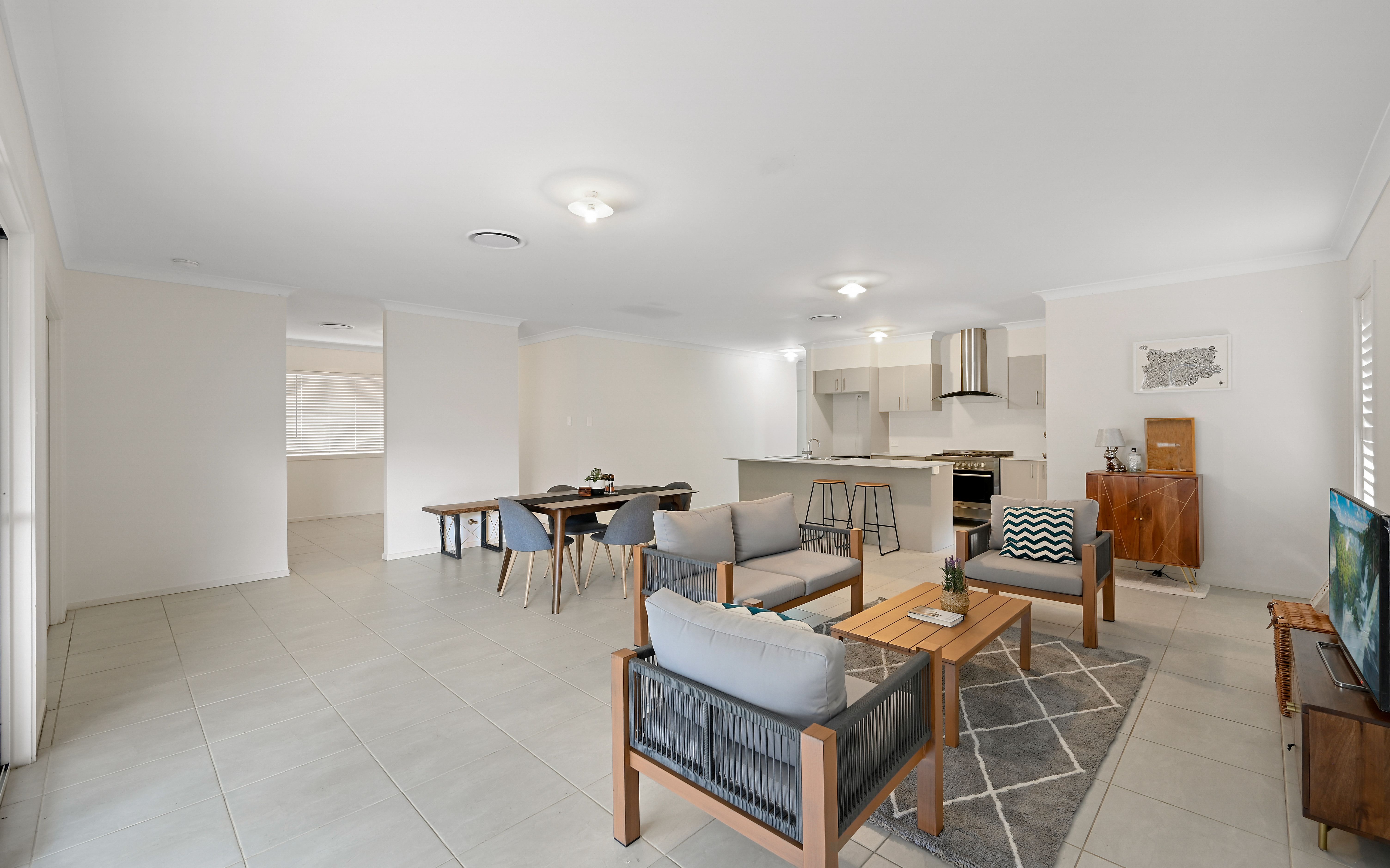 33 Cartwright Crescent, Bradbury, NSW 2560