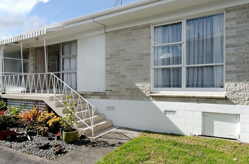 2/4 Cambourne Road, Sandringham, Auckland City