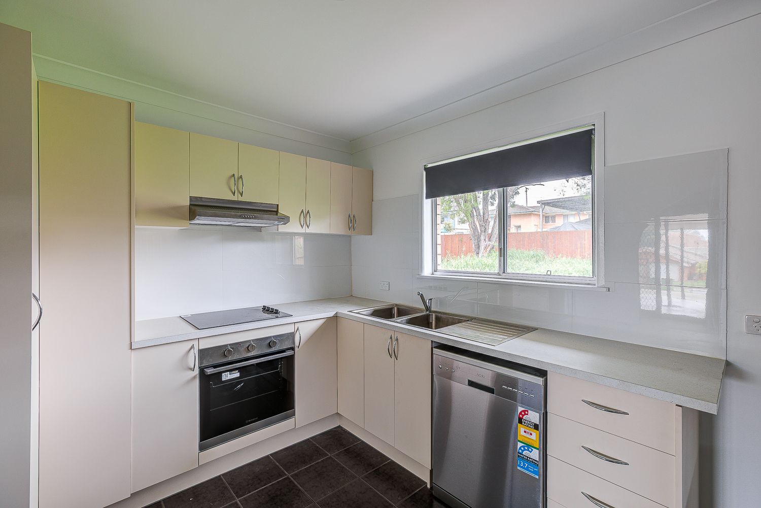 37 Cooinda Street, Eastern Heights, QLD 4305