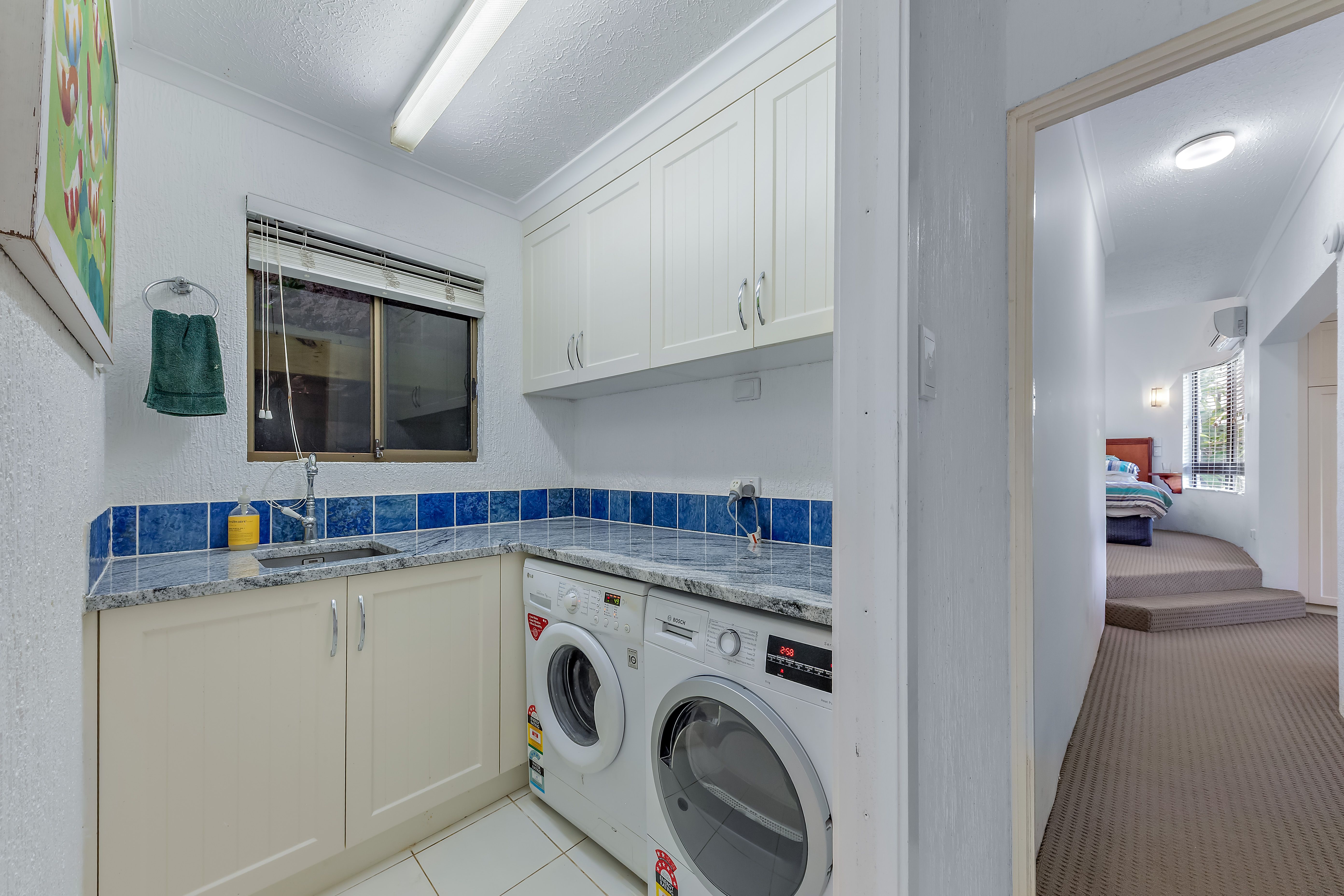 4 Harbour Avenue — photo 22 of 23
