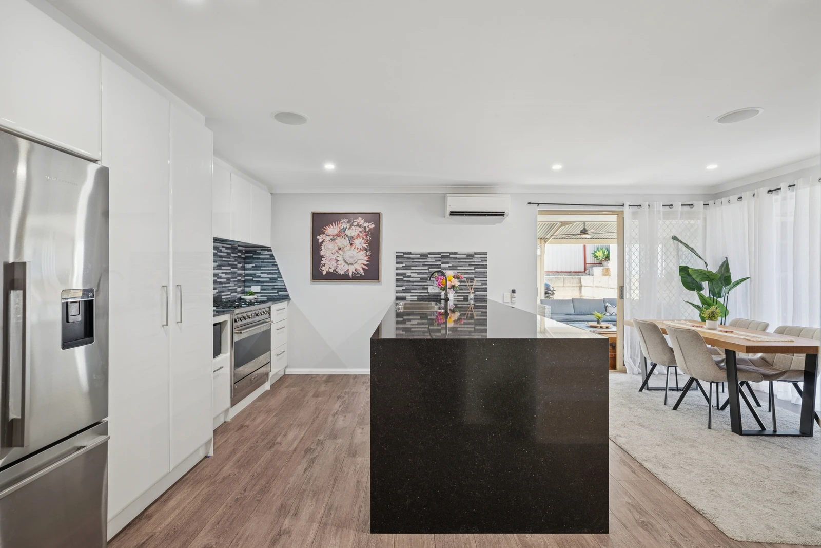 6 Welbourn Road, Swan View, WA 6056