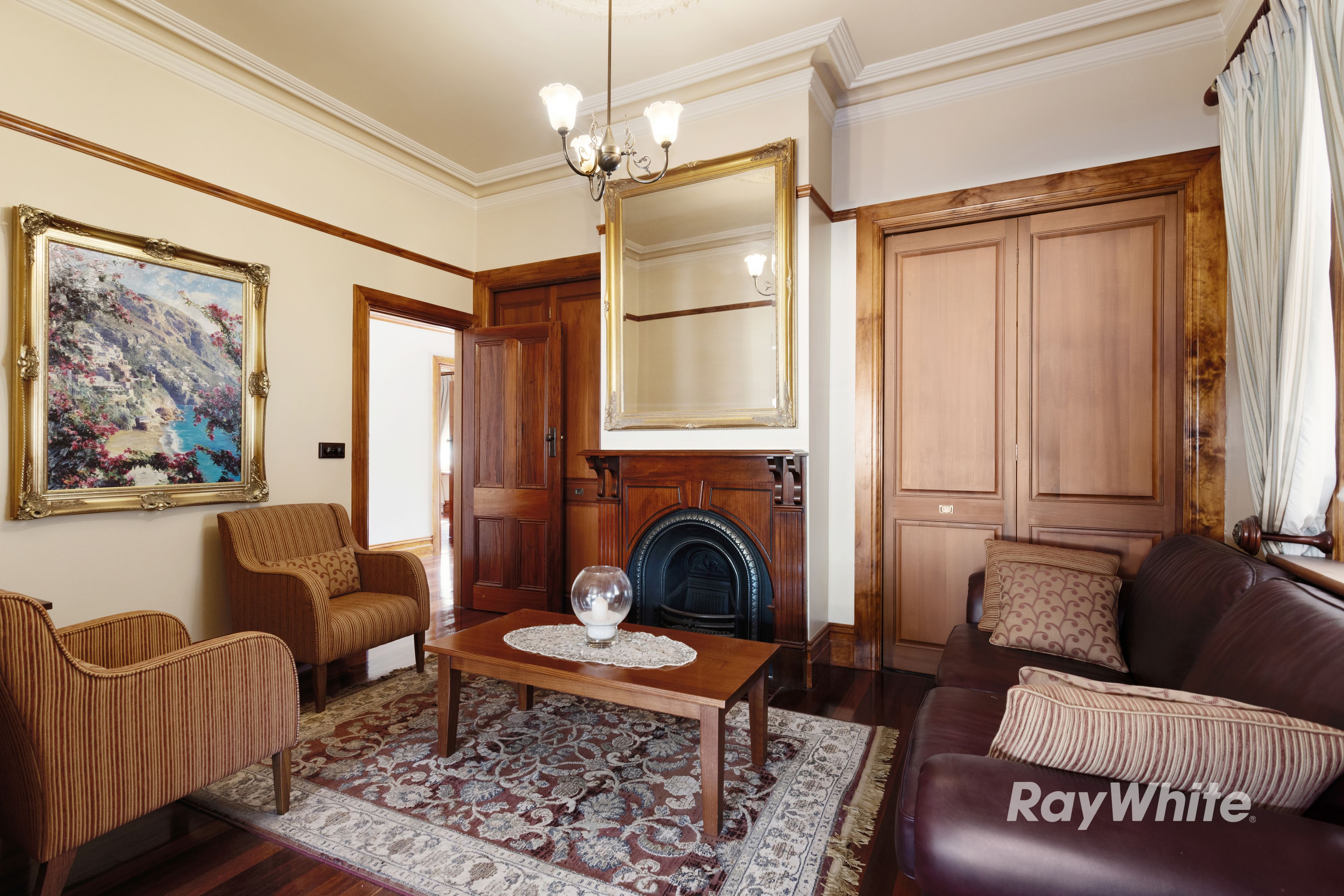 20 Oakleigh Road — photo 3 of 7