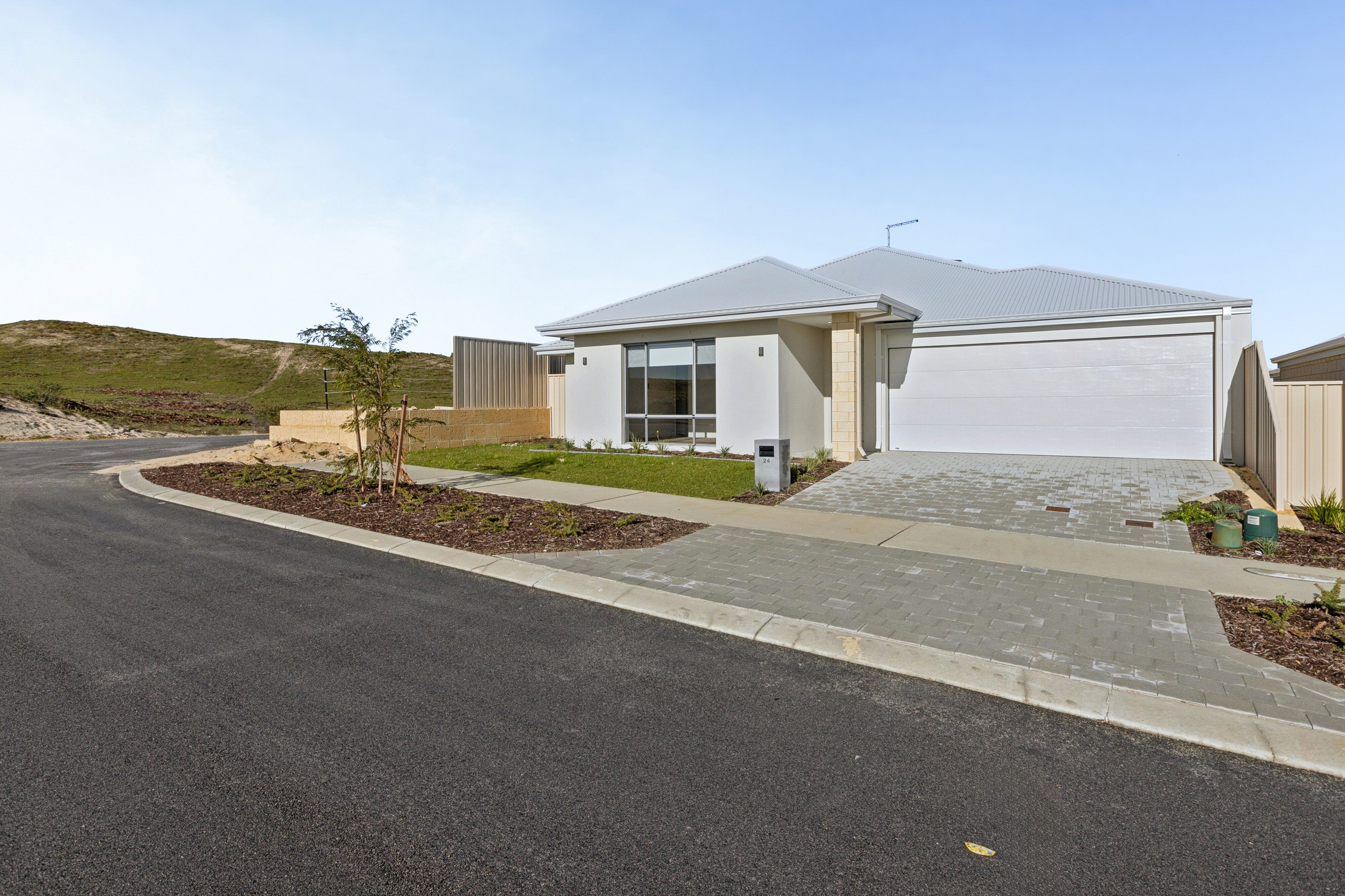 24 Trigger Way, Two Rocks, WA 6037
