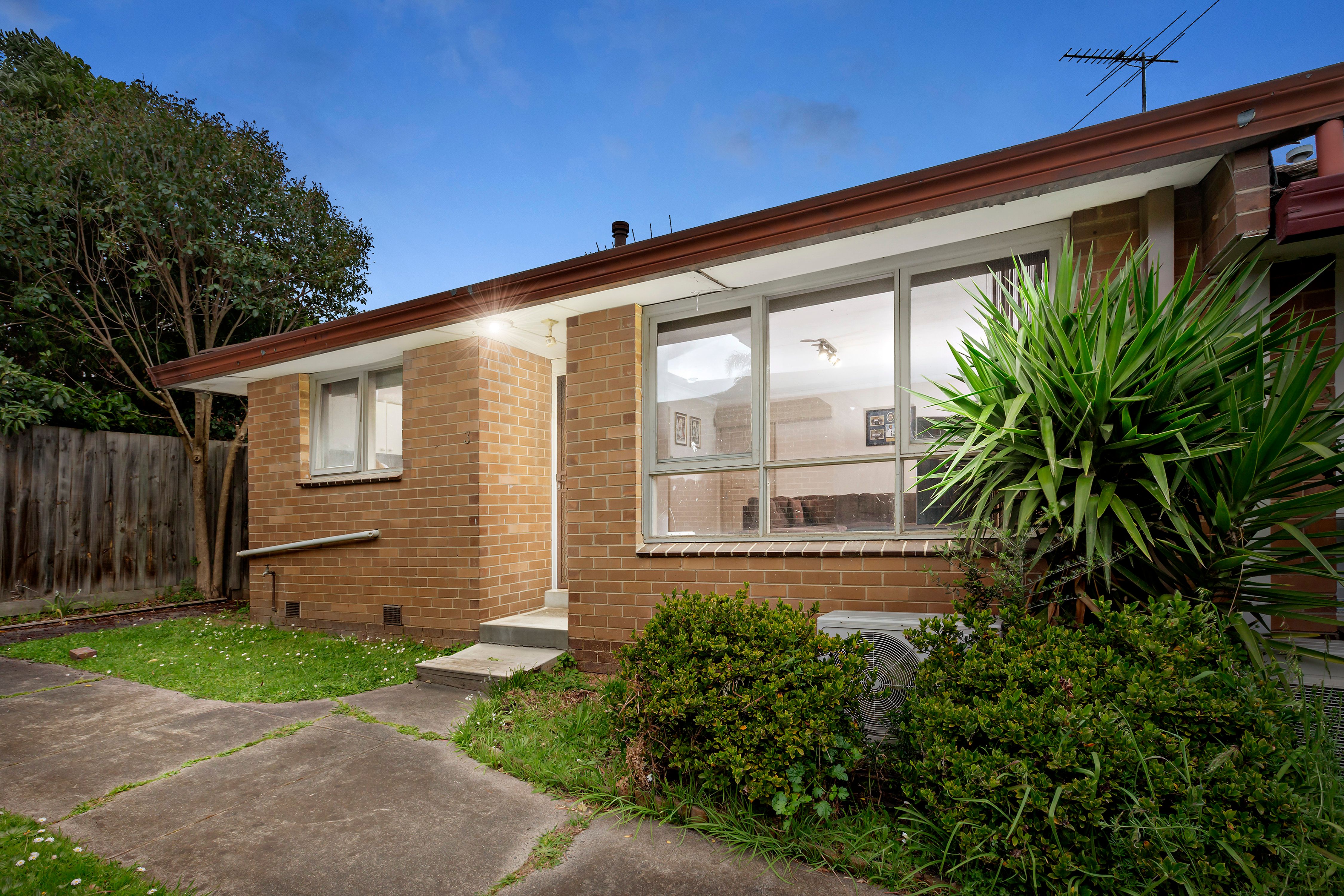 32 Atkinson Street, Chadstone VIC 3148