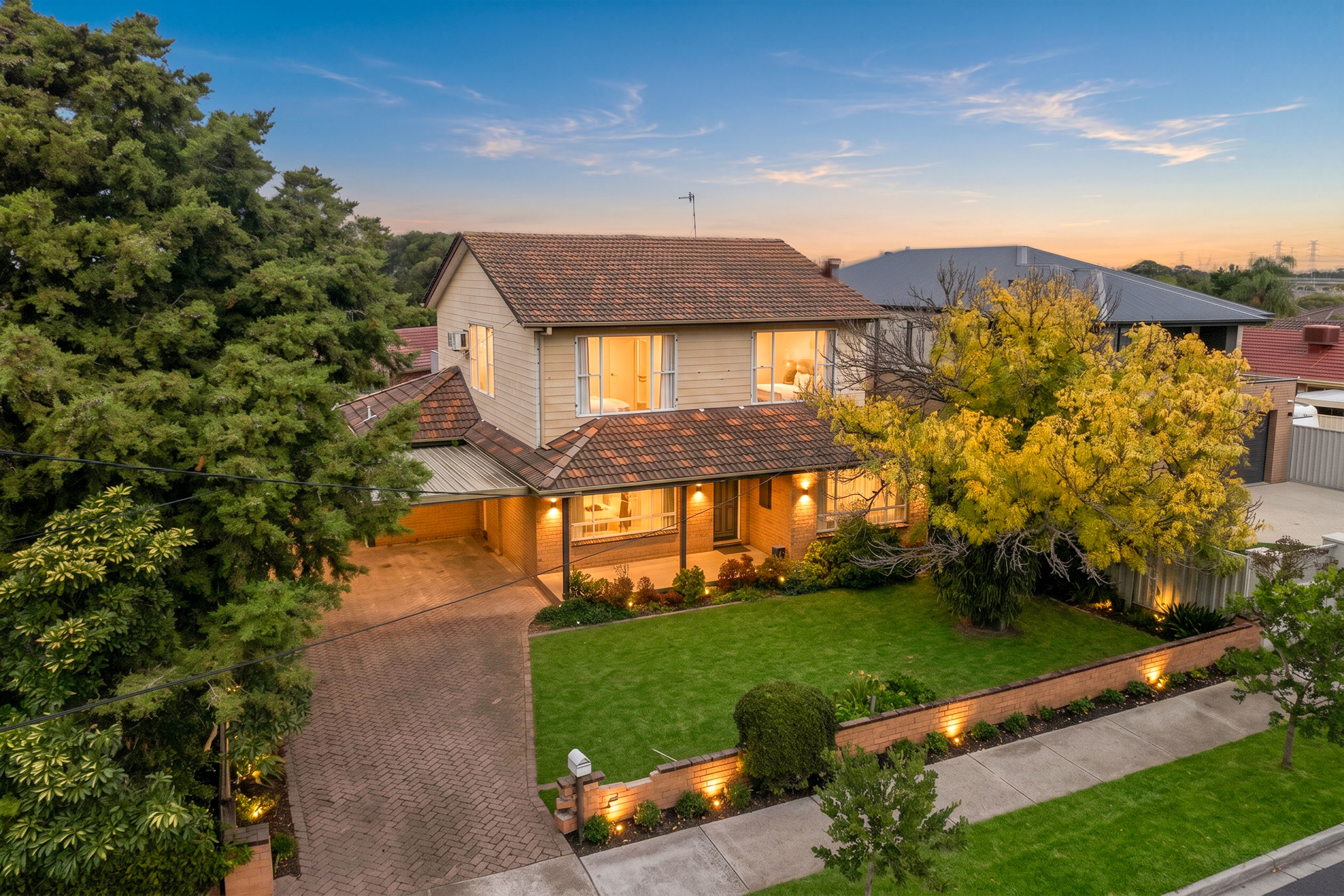 11 Hilbert Road, Airport West, VIC 3042
