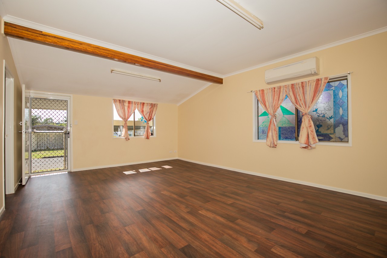 22 Carisbrook Street, Rocklea, QLD 4106