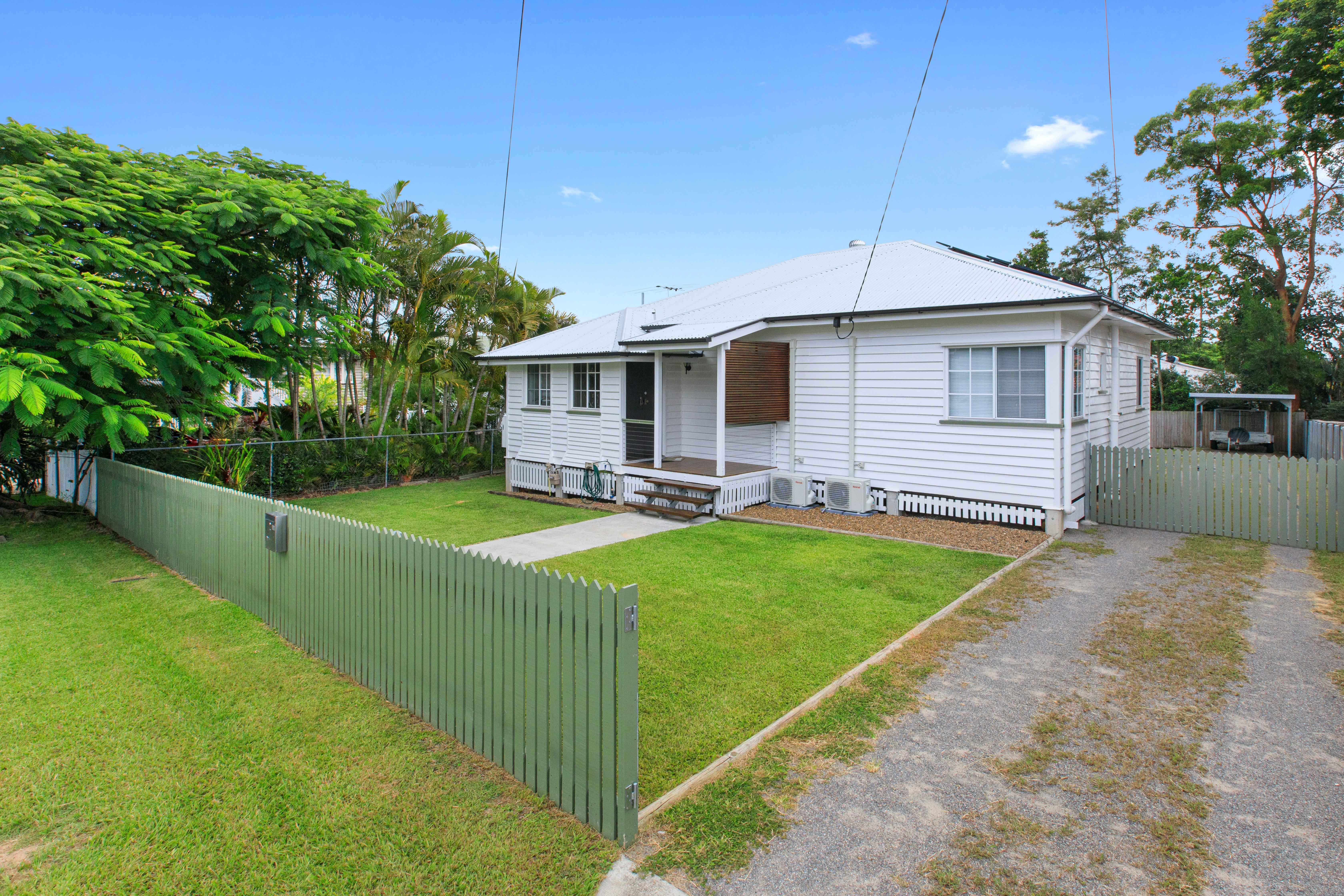 14 GORBAN Street, Holland Park, QLD 4121